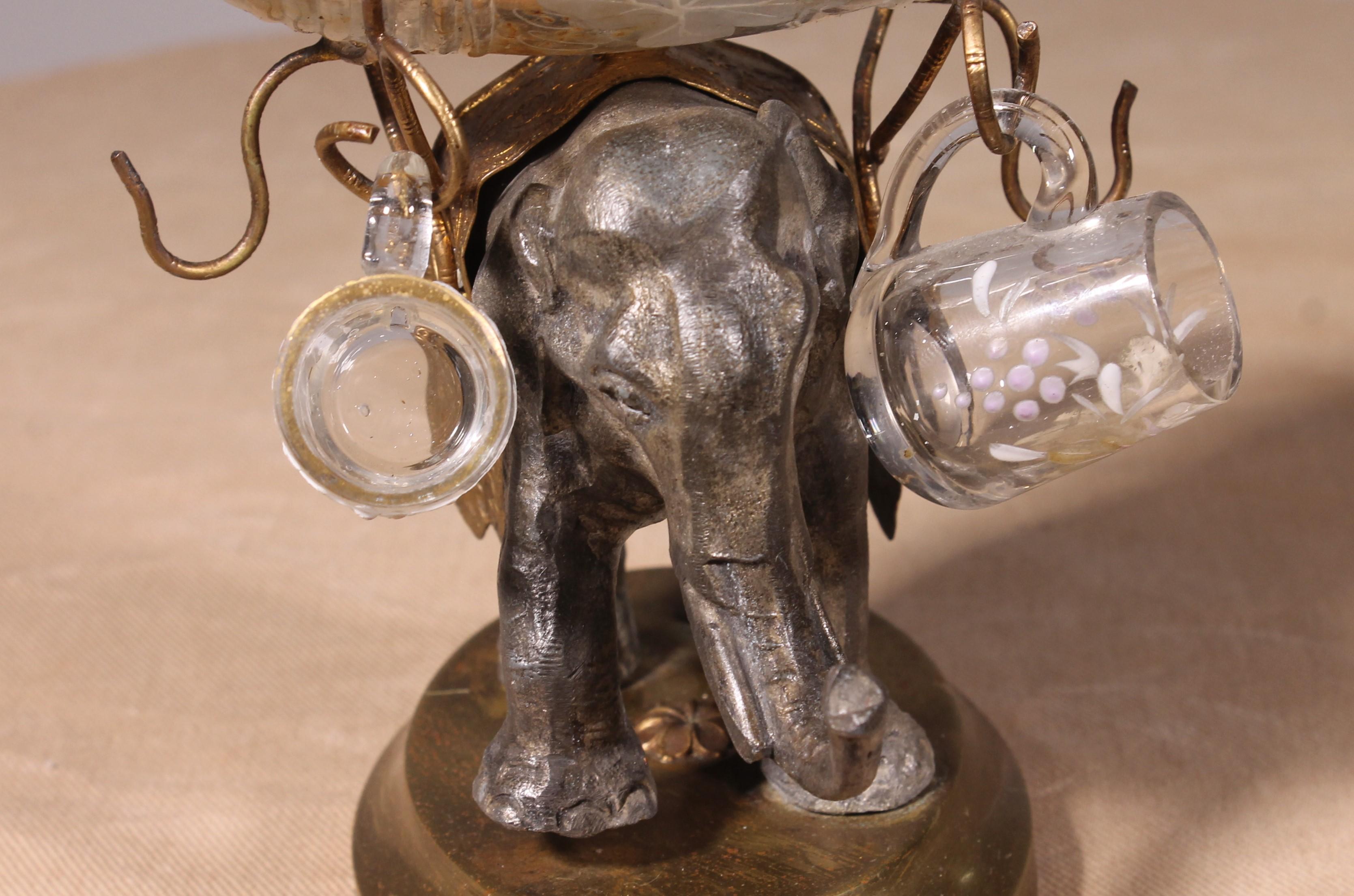 Likörkeller mit Elefanten, Napoleon III.-Periode, 19. Jahrhundert im Angebot 6