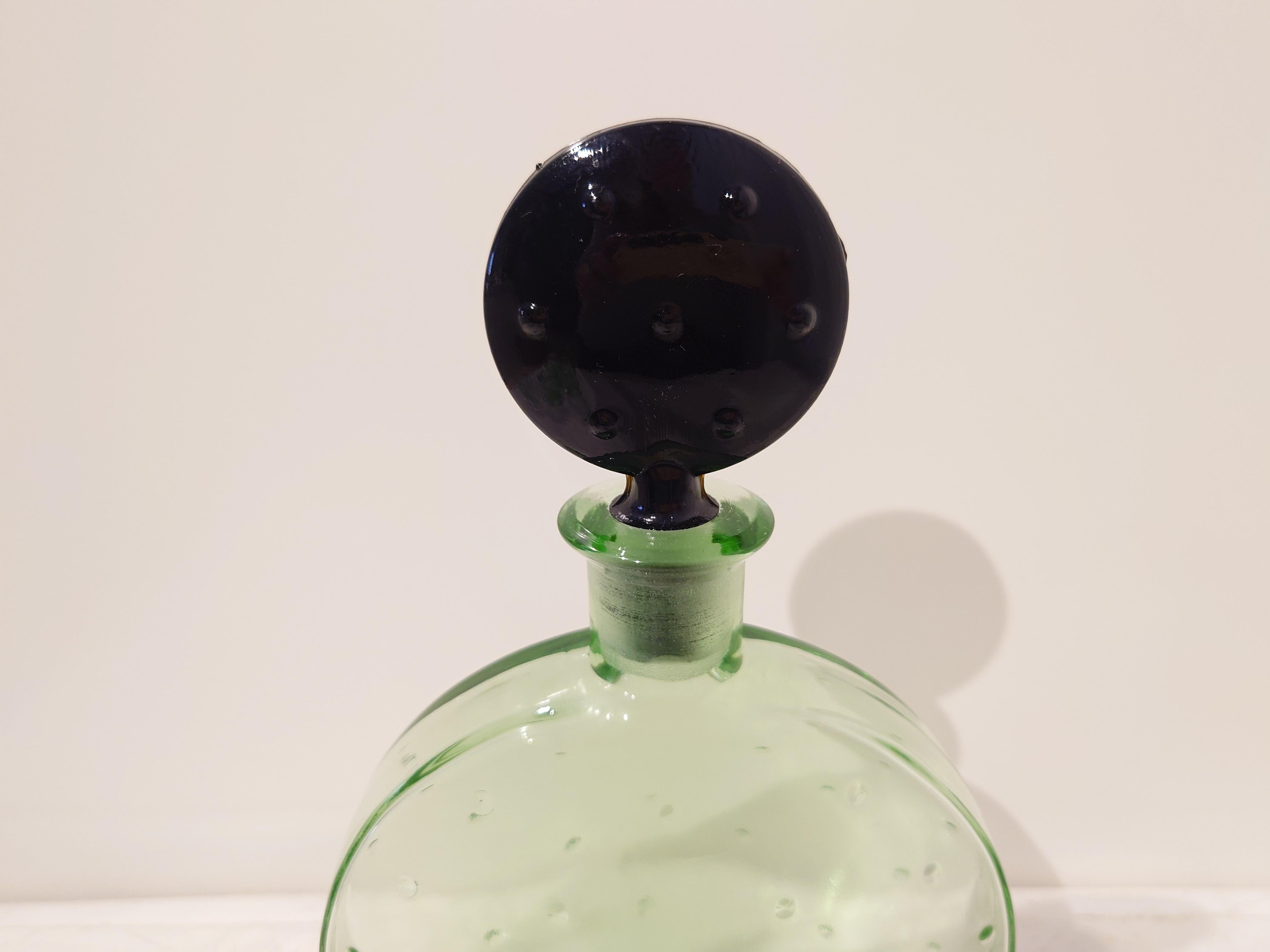 Likör-Set, Art Deco  Kanter mit 6 Gläsern Uraniusglas, 1930er Jahre im Angebot 6