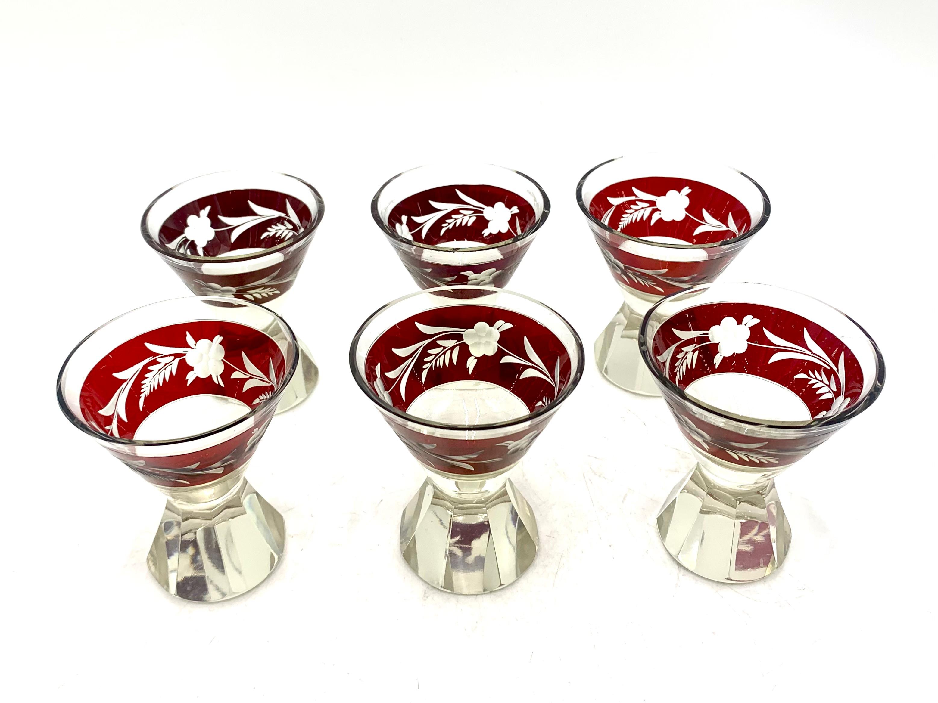 Liqueur Set Art Deco Decanter with 6 Glasses Karl Palda Czechoslovakia, 1930s In Good Condition In Chorzów, PL