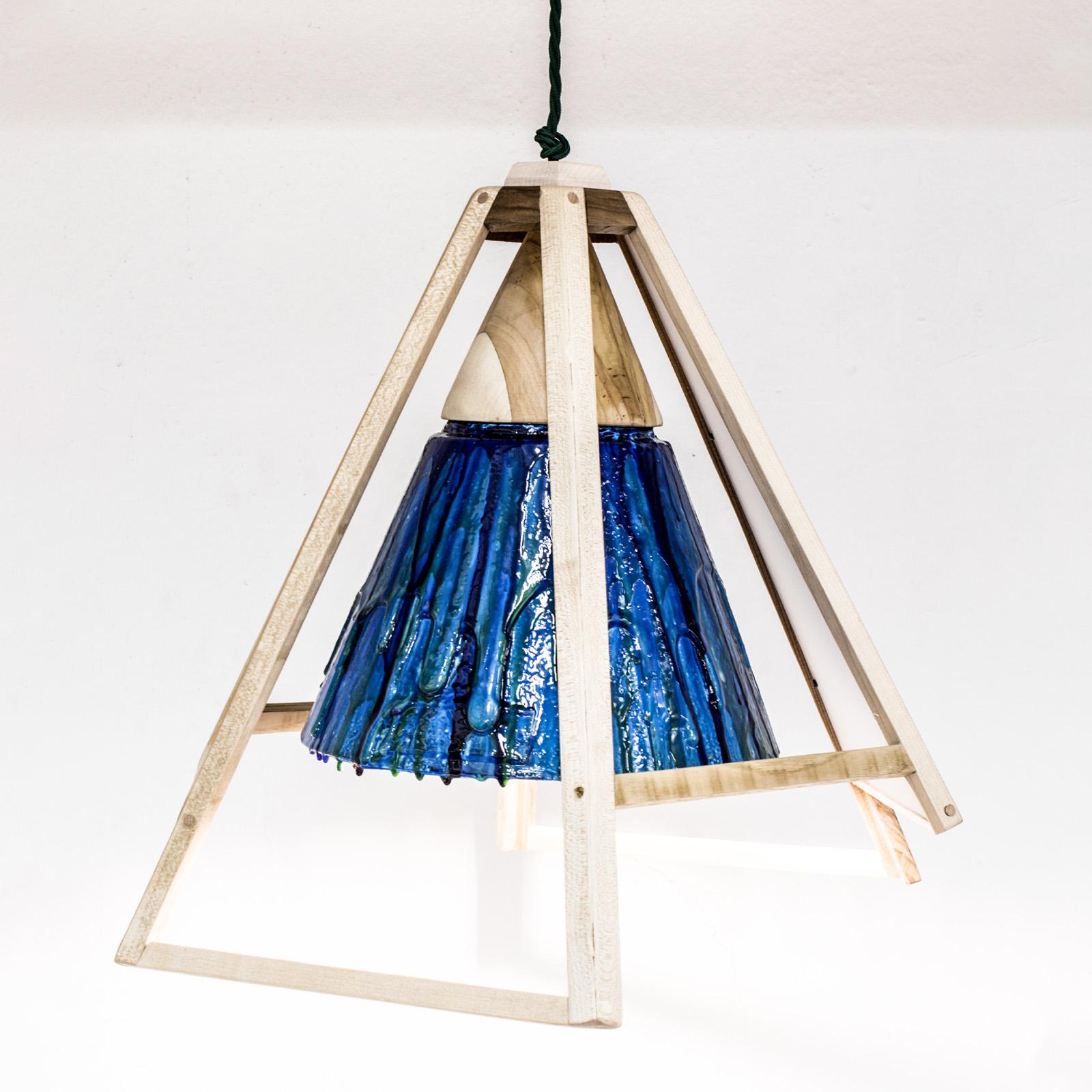 'Liquid' Blaue Kuken Pendelleuchte mit Holzrahmen von Hillsideout im Angebot 2
