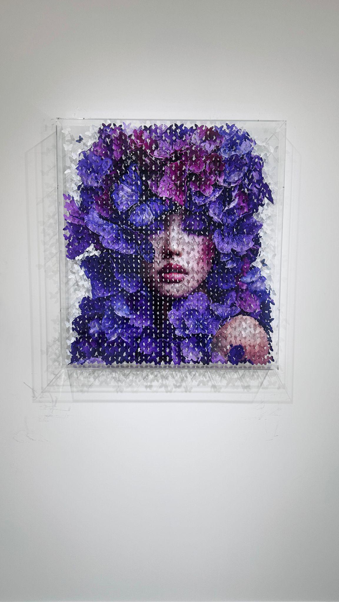 Lila Orchidee 2 (Fotorealismus), Mixed Media Art, von Lis Sam