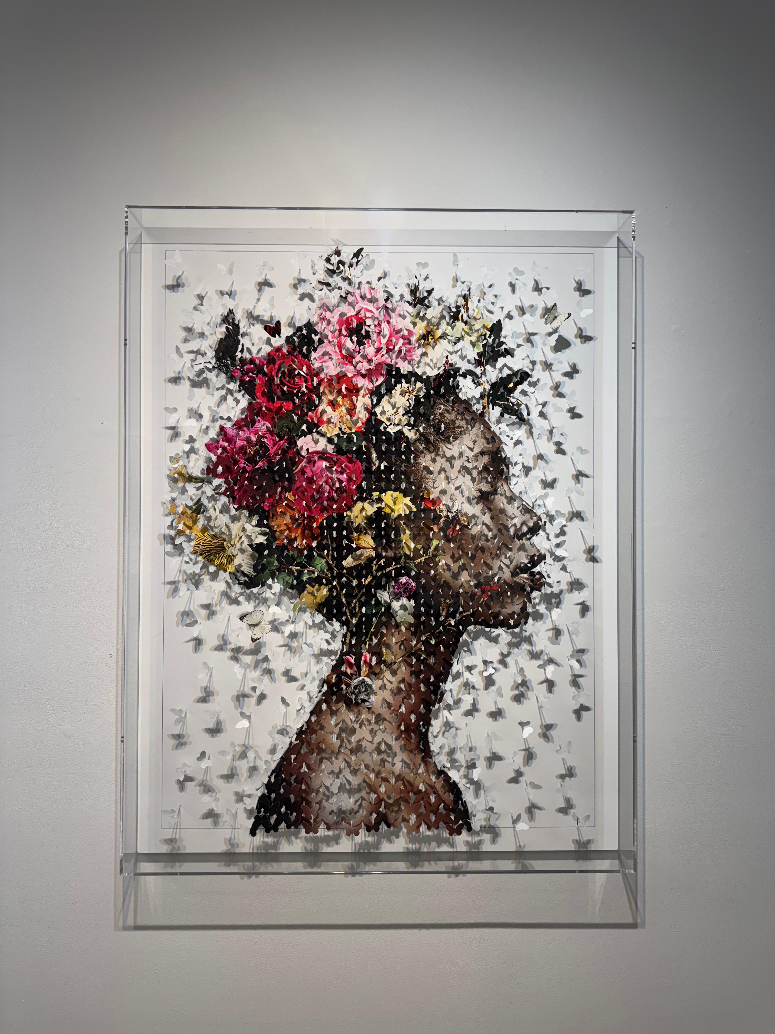 Coming from the world of Street art, Lis Sam is a self-taught artist. Born in Tunisia in 1989, he arrived in France at the age of 11, where he entered the world of craftsmanship, developing a keen appreciation for aesthetic forms. As is often the