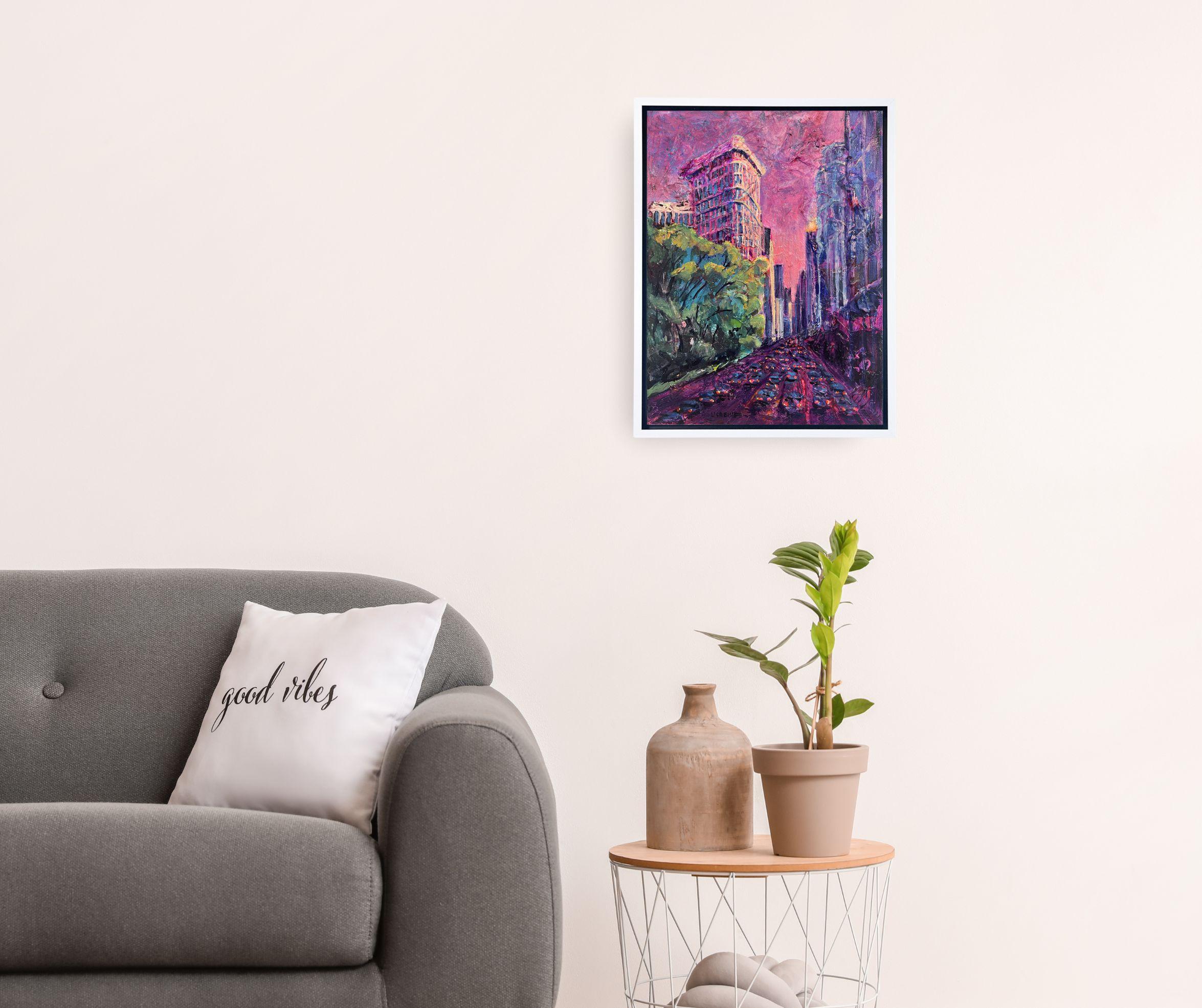 Flatiron con árboles - pintura al óleo original de un paisaje urbano moderno de Nueva York - arte contemporáneo - Painting de Lisa Bisbee