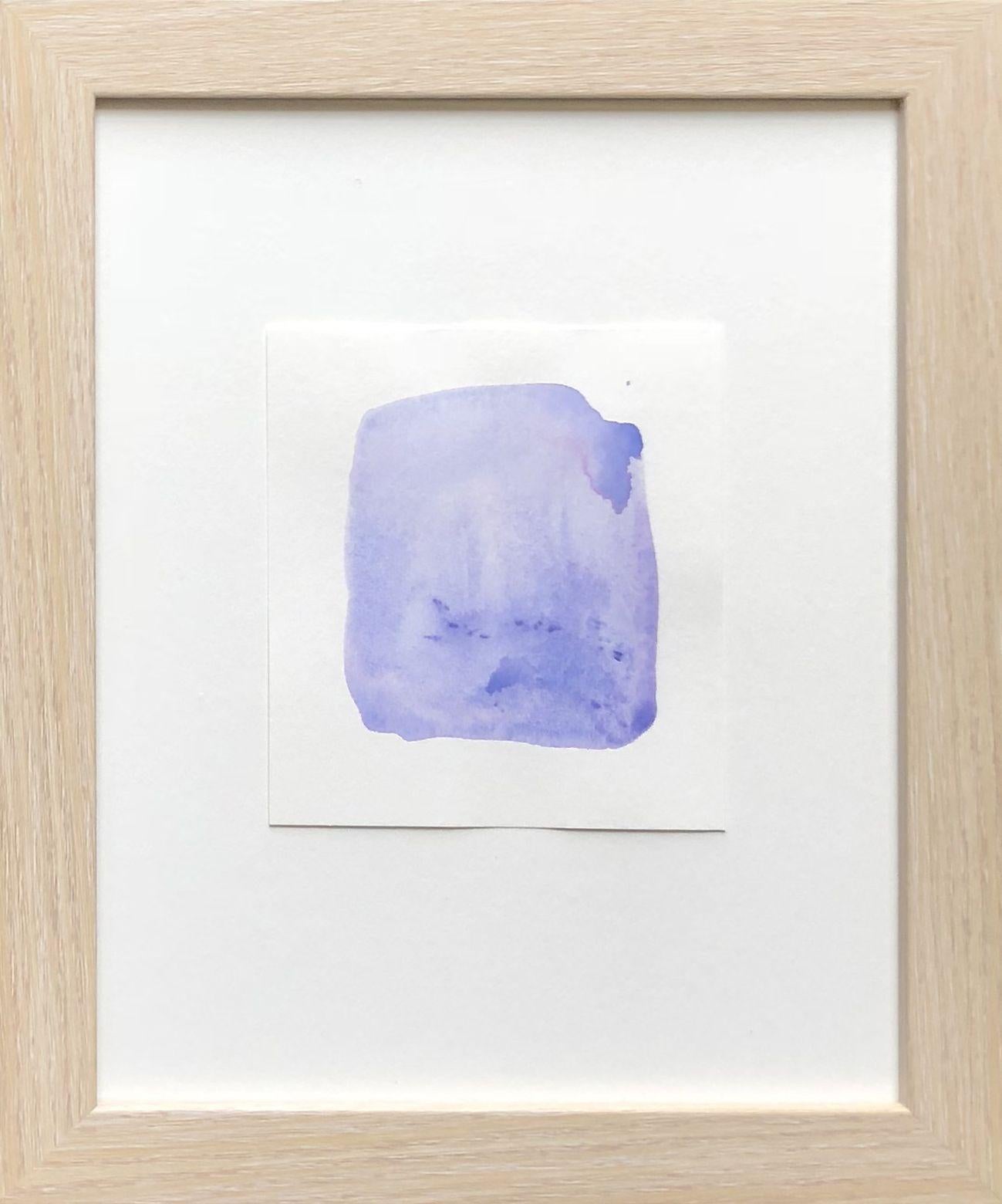Viola 2, Pittura, Acrilico su carta acquerellata - Painting di Lisa Bolin
