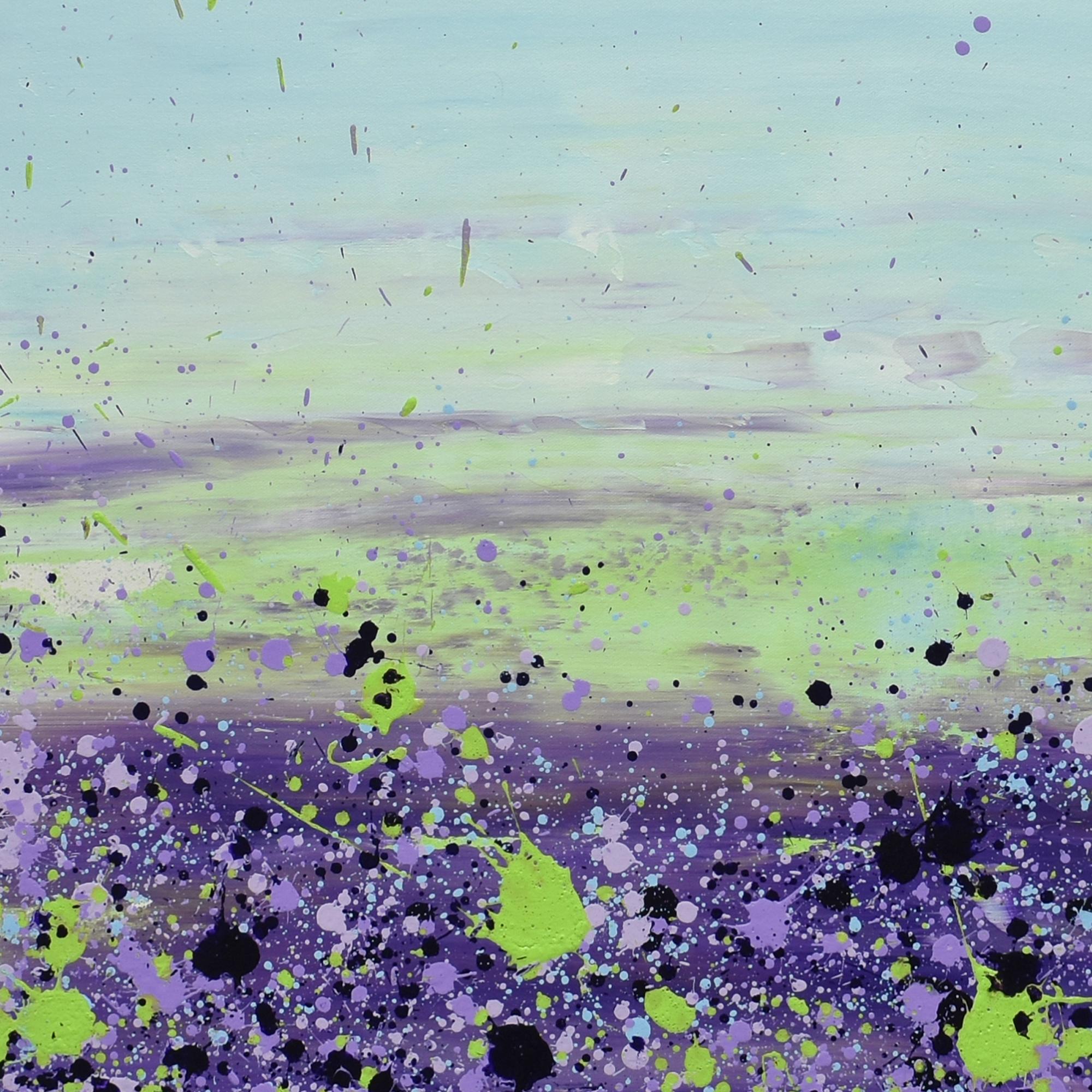 <p>Commentaires de l'artiste<br>L'artiste Lisa Carney présente une œuvre abstraite florale composée de feuilles vertes et violettes. Fait partie de sa série GeoFlora, des abstractions dynamiques composées de gouttes et d'éclaboussures. La