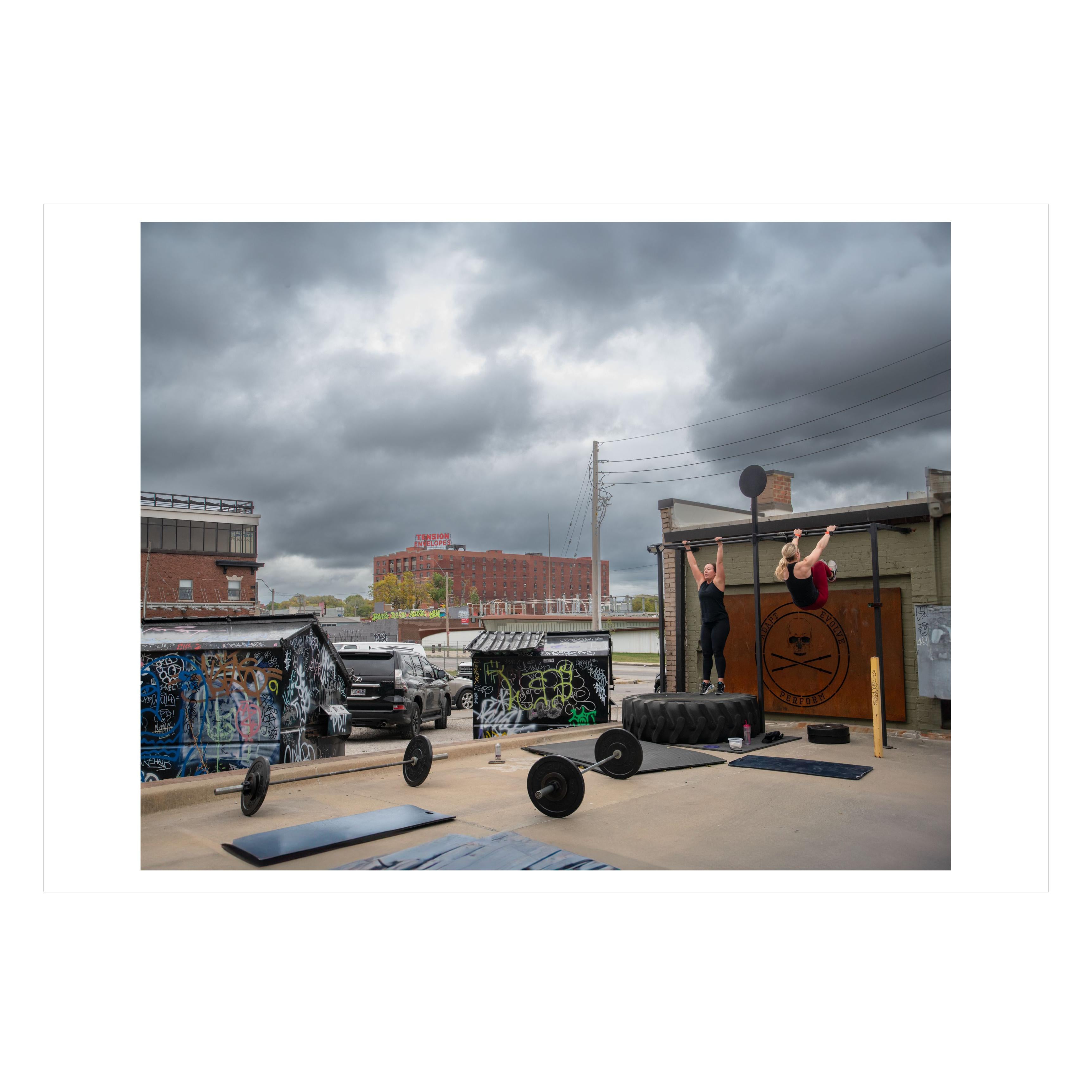 Getting Out before the Storm (40% OFF LIST PRICE) - Photograph by Lisa Healey