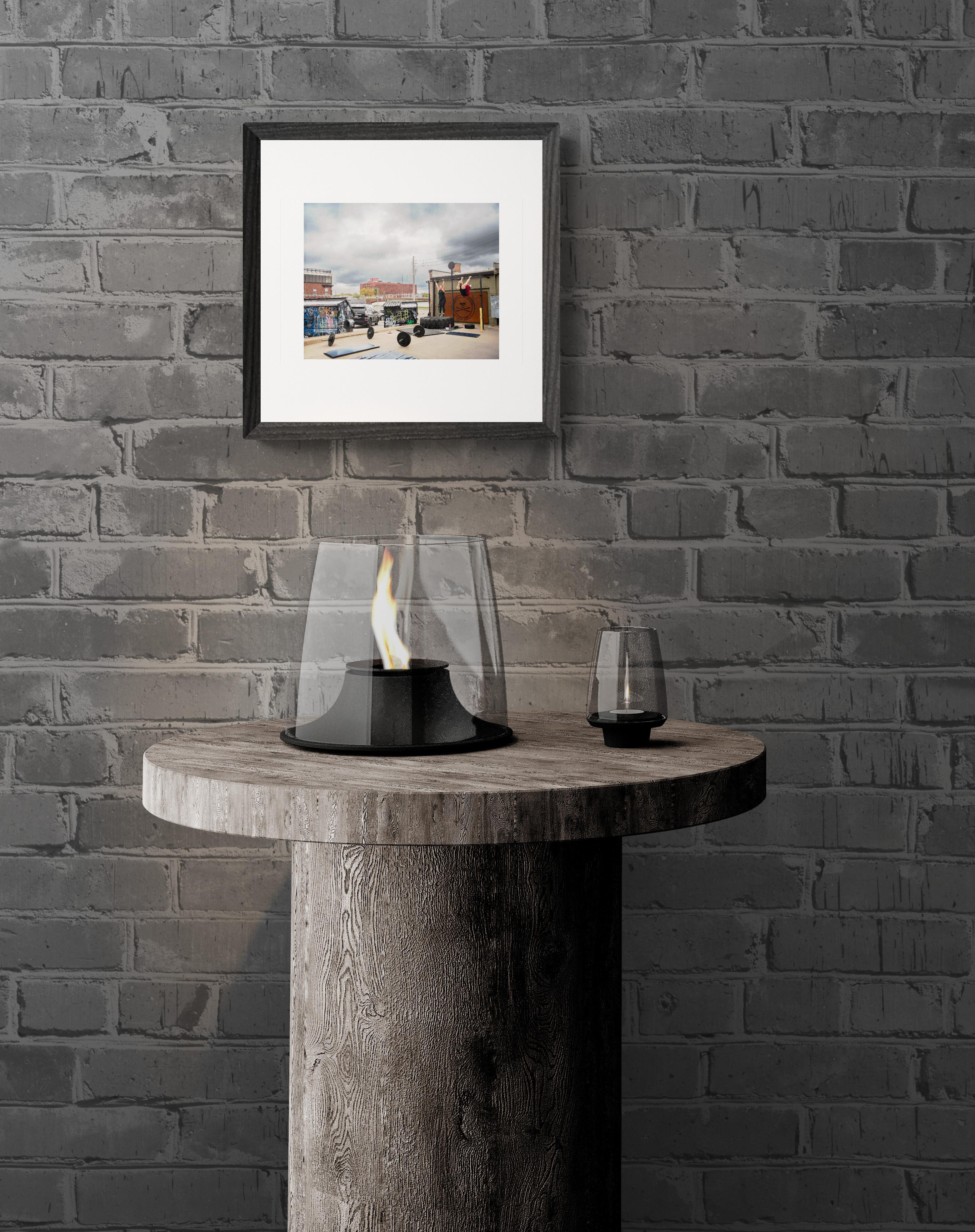 Getting Out before the Storm (40% OFF LIST PRICE) - Contemporary Photograph by Lisa Healey