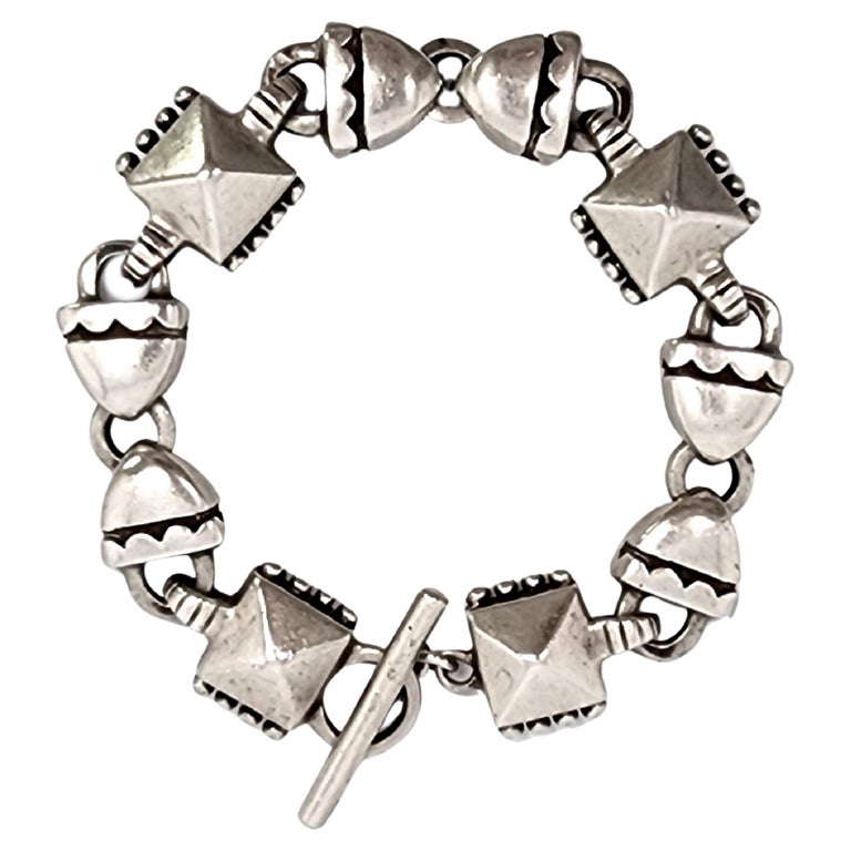 Lisa Jenks Sterling Silver Beaded Square and Triangle Link Toggle Bracelet  For Sale at 1stDibs