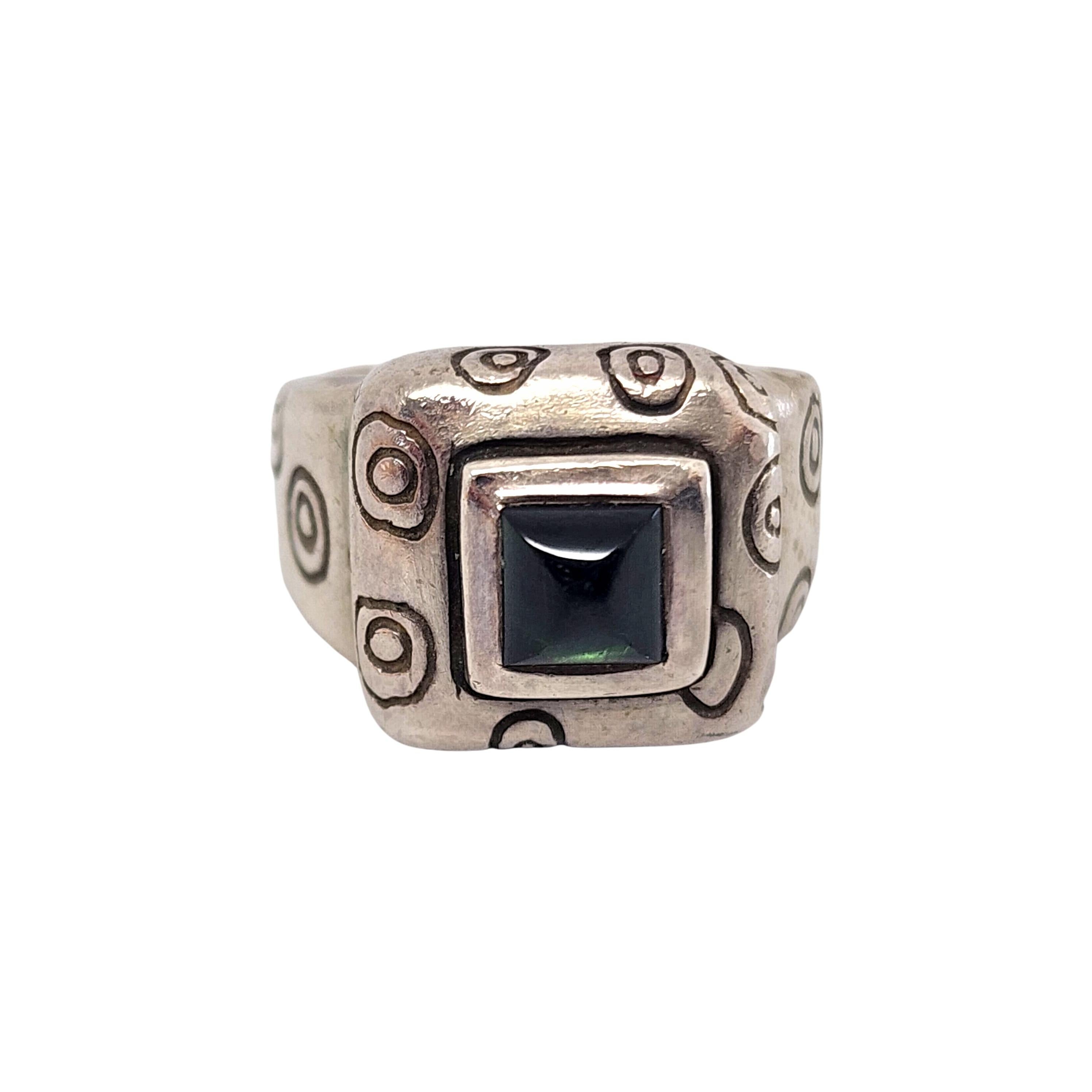 Lisa Jenks Sterling Silver Green Stone Square Ring, Size 5 #14178 For Sale 1