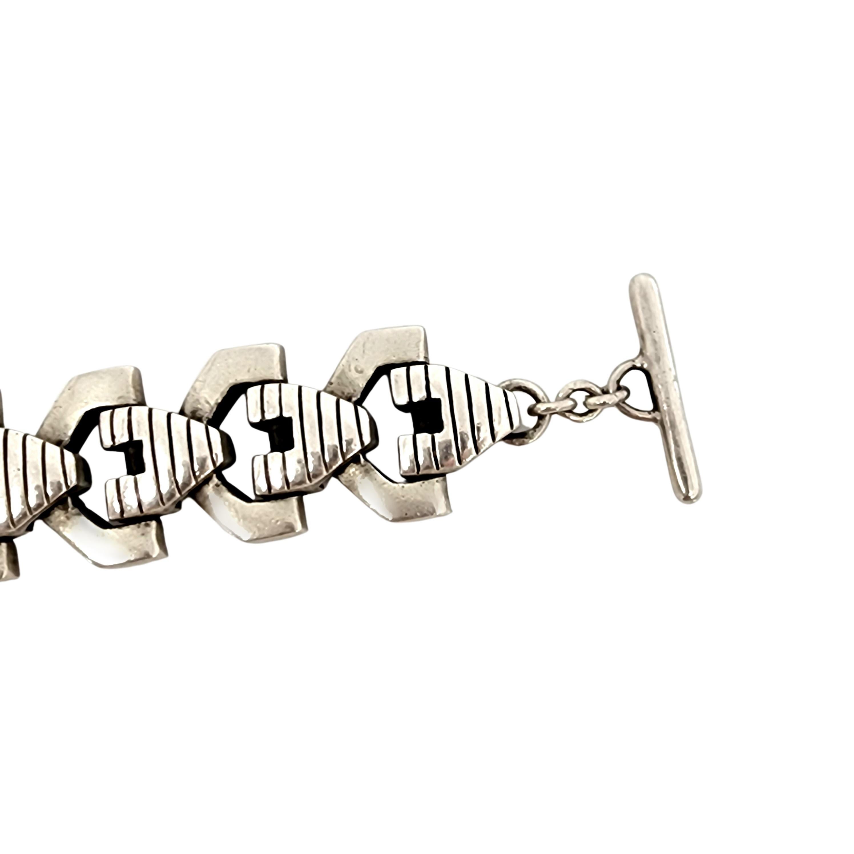Lisa Jenks Sterling Silver Wide Arrow Link Toggle Bracelet For Sale 1