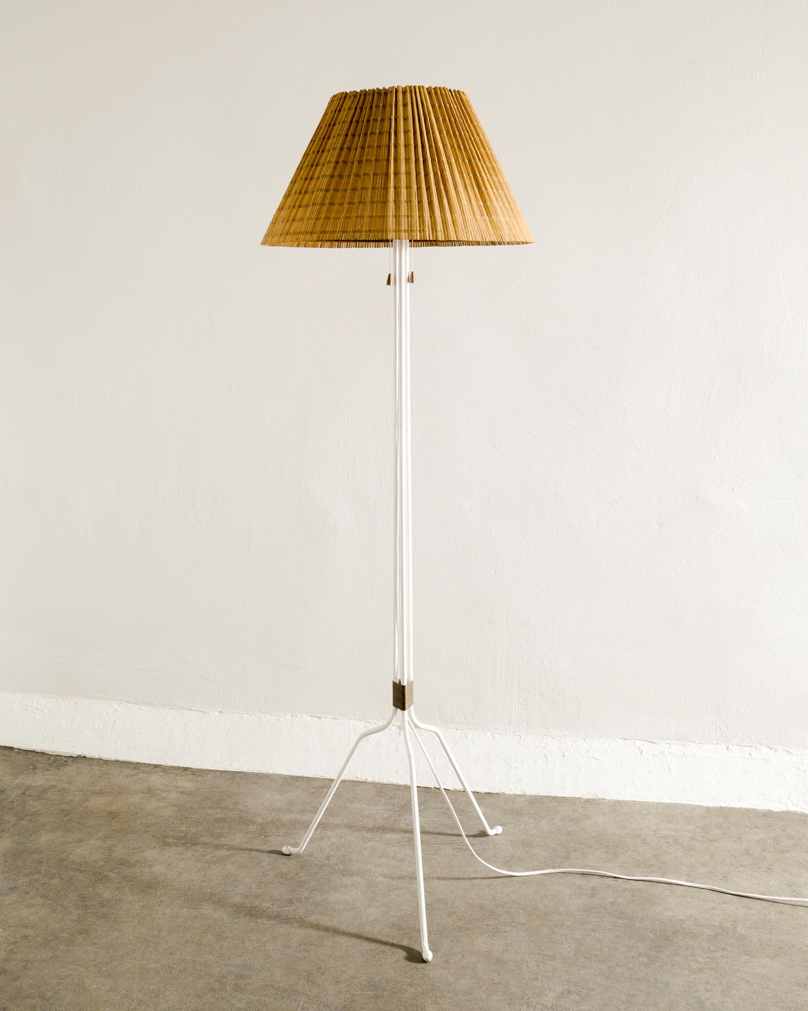 Très rare lampadaire du milieu du siècle modèle 