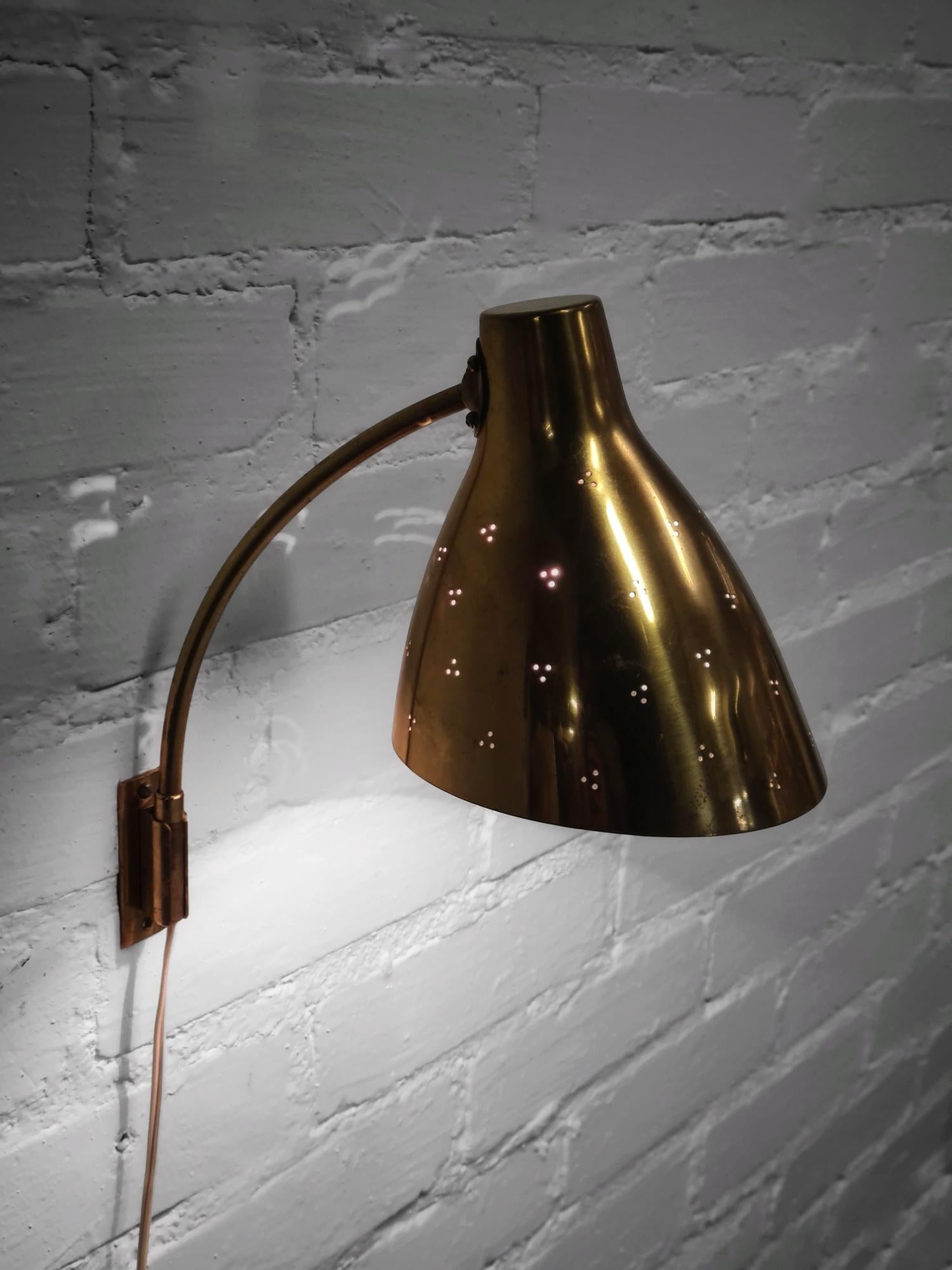 Scandinavian Modern Lisa Johansson-Papé Adjustable Wall Lamp For Sale