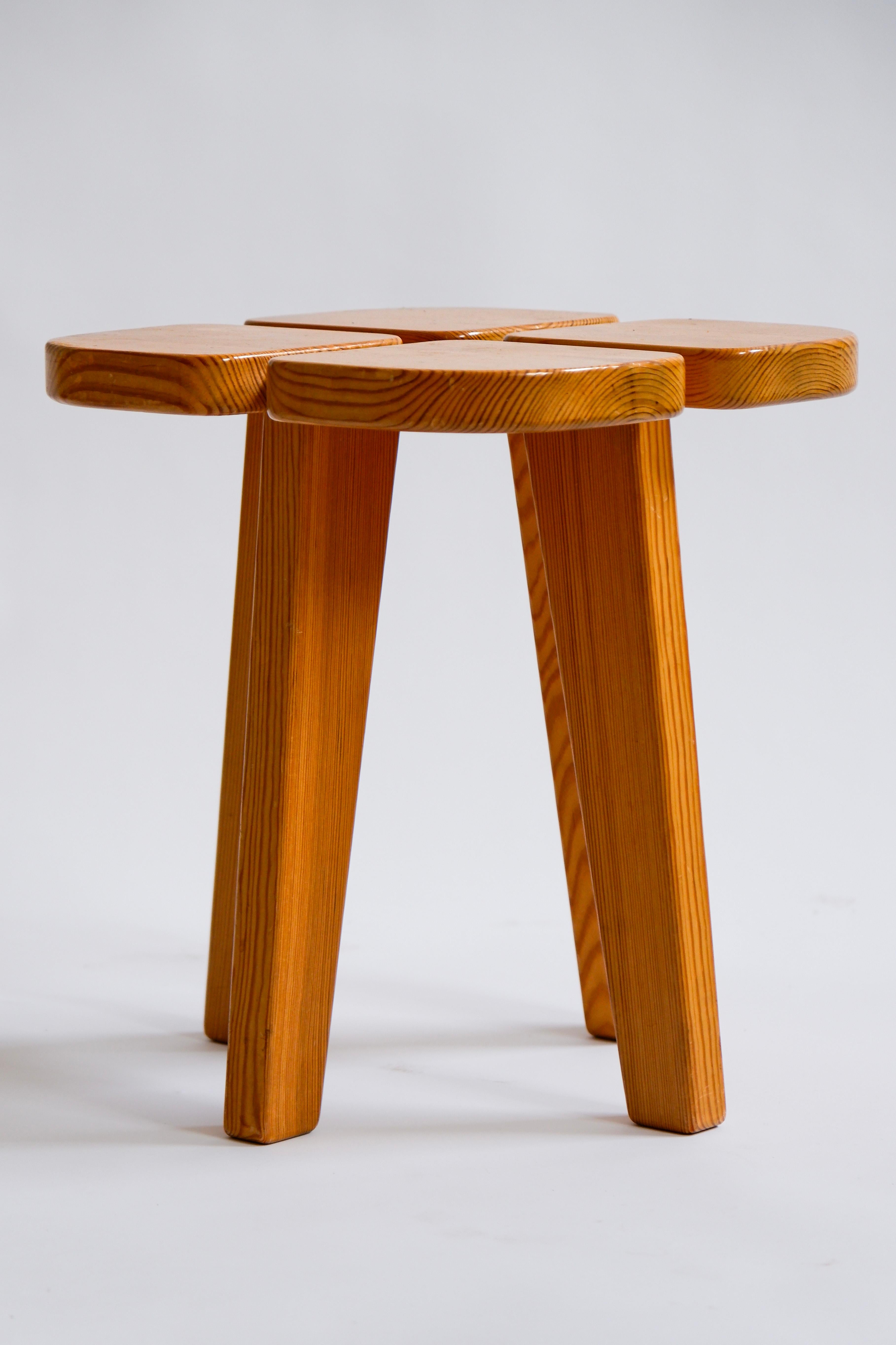 Finnish Lisa Johansson-Pape, Apila stool, pine circa 1960 For Sale
