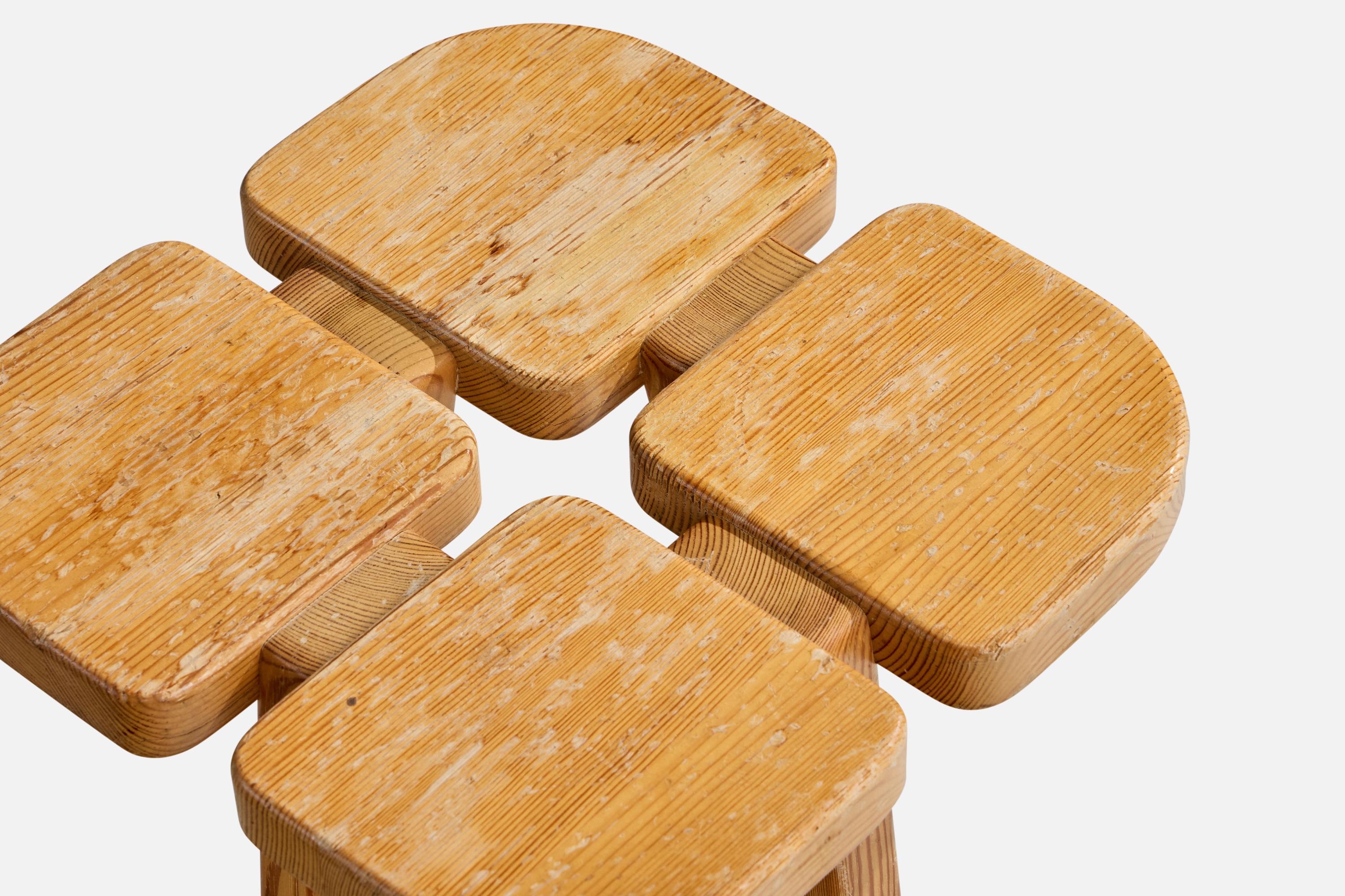 Lisa Johansson-Pape Attribution, tabourets, pin, Finlande, années 1950 en vente 3