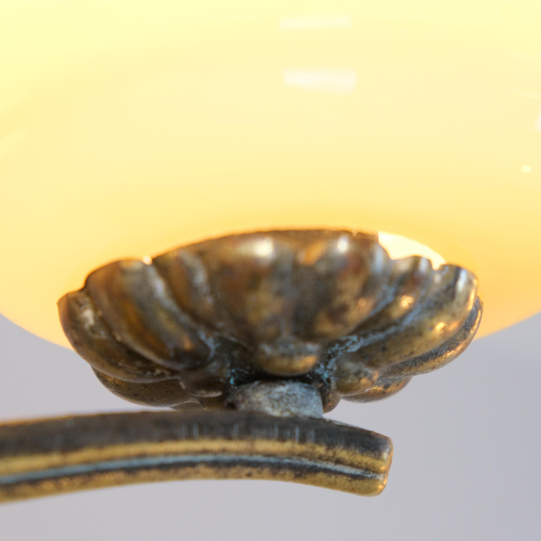 Lampada da soffitto Lisa Johansson-Pape con alveare e fiori, Orno / Karhula 1940s in vendita 4