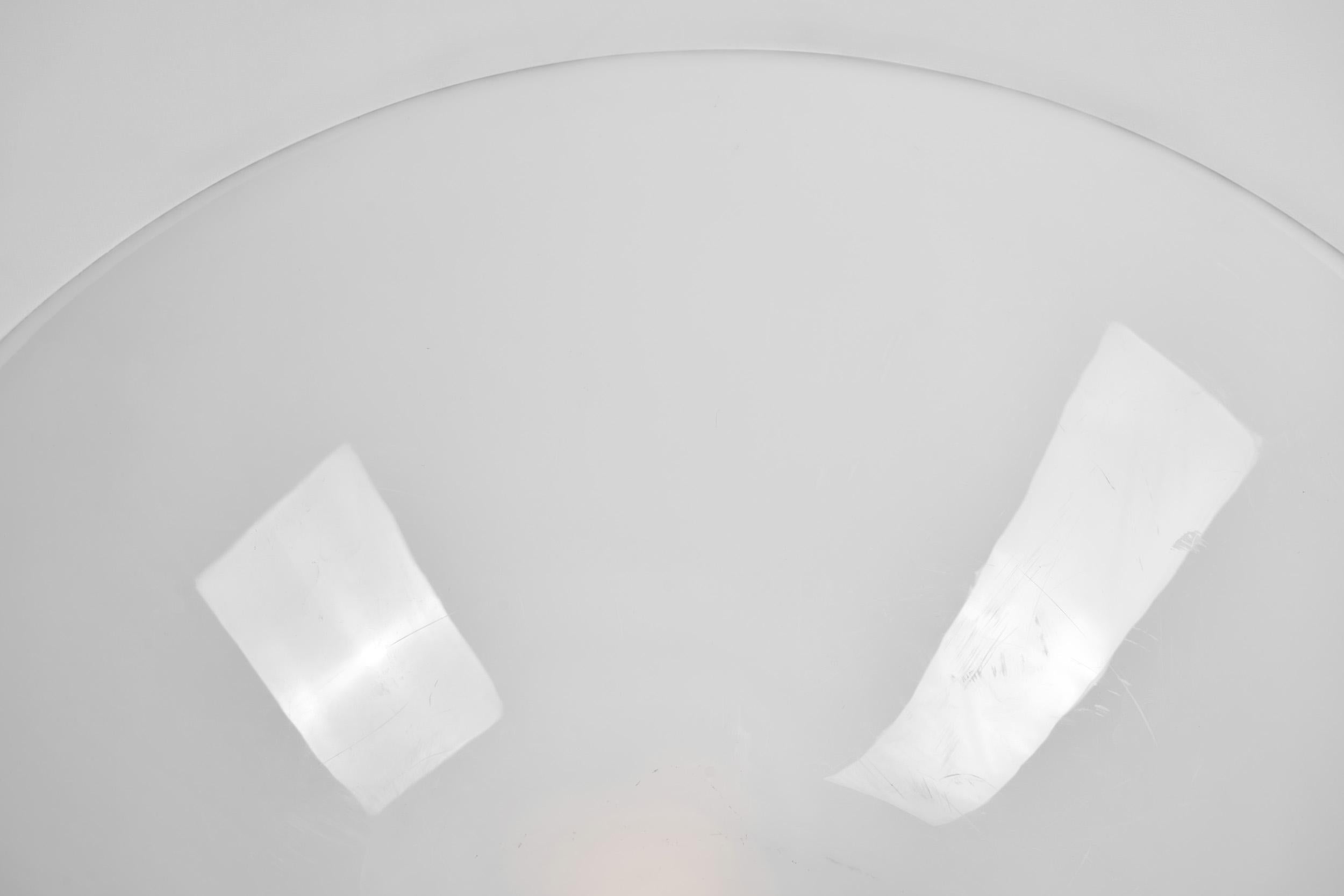 Lisa Johansson-Pape Lámpara de techo de latón y acrílico, Finlandia Mediados del siglo XX en venta 6