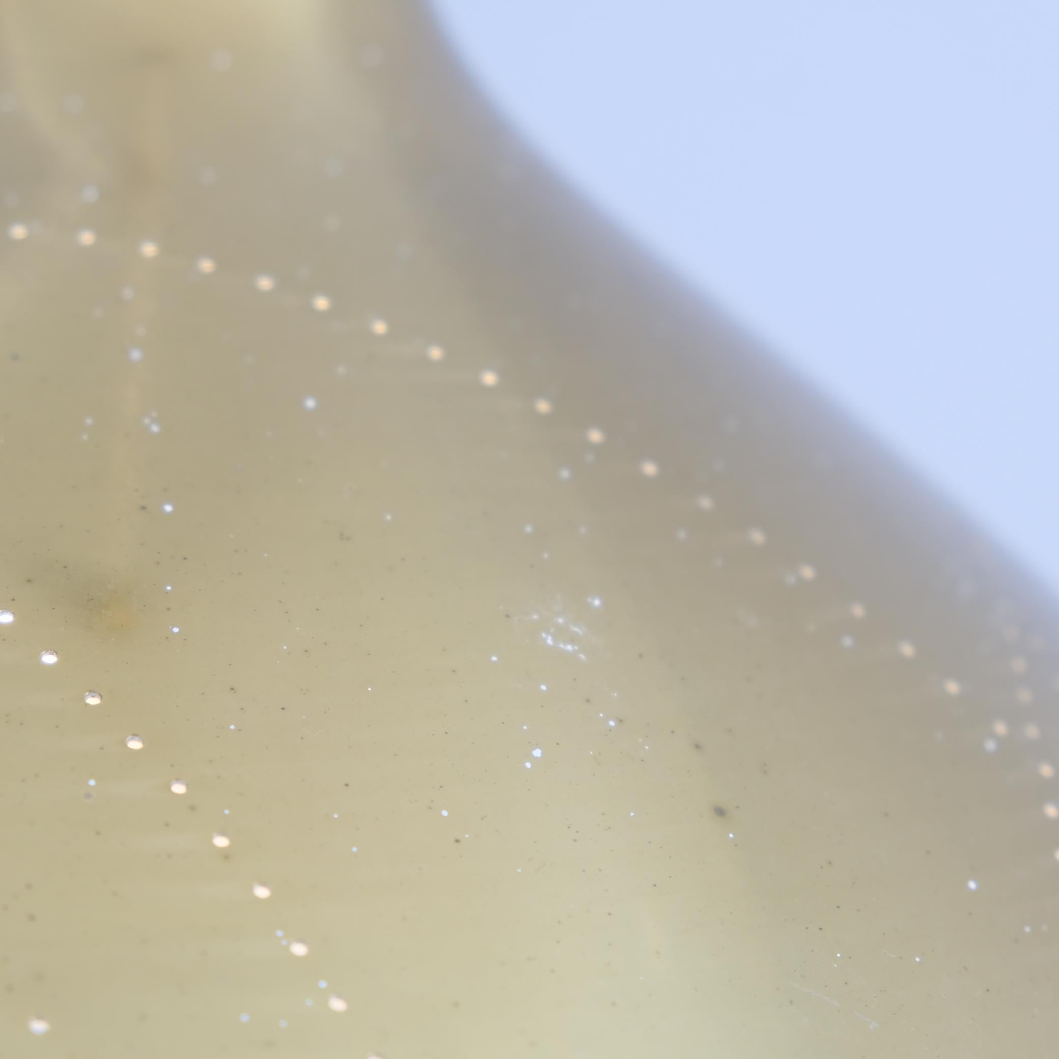 Lisa Johansson-Papé Ciondolo da soffitto in ottone con perforazione delle linee, Orno 1950 in vendita 4