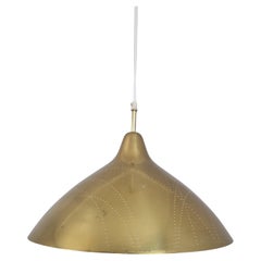 Suspension de plafond en laiton Lisa Johansson-Papé avec perforation de ligne, Orno, années 1950