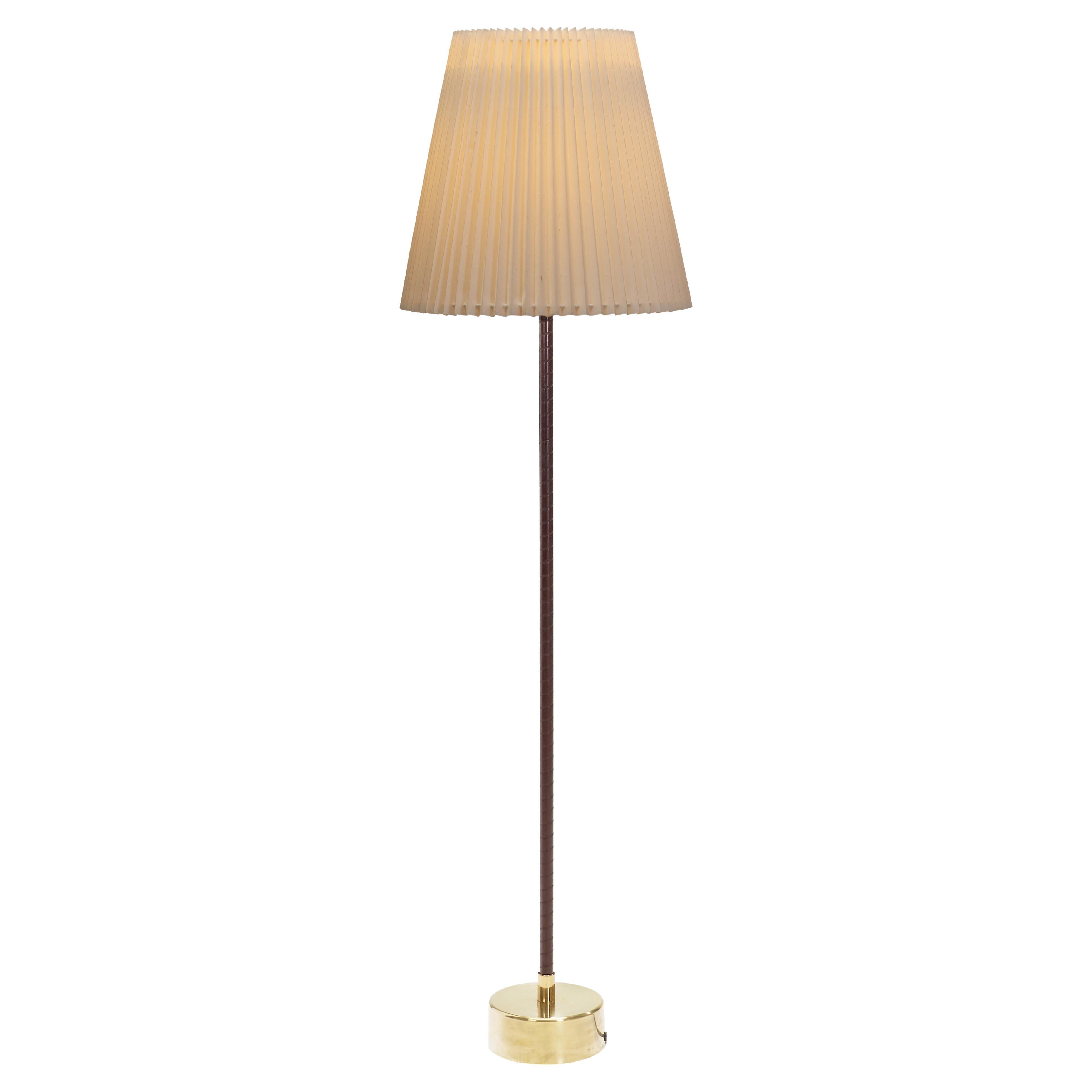 Lisa Johansson-Pape Brass Floor Lamp for Stockmann Orno, Finland 1950s For Sale