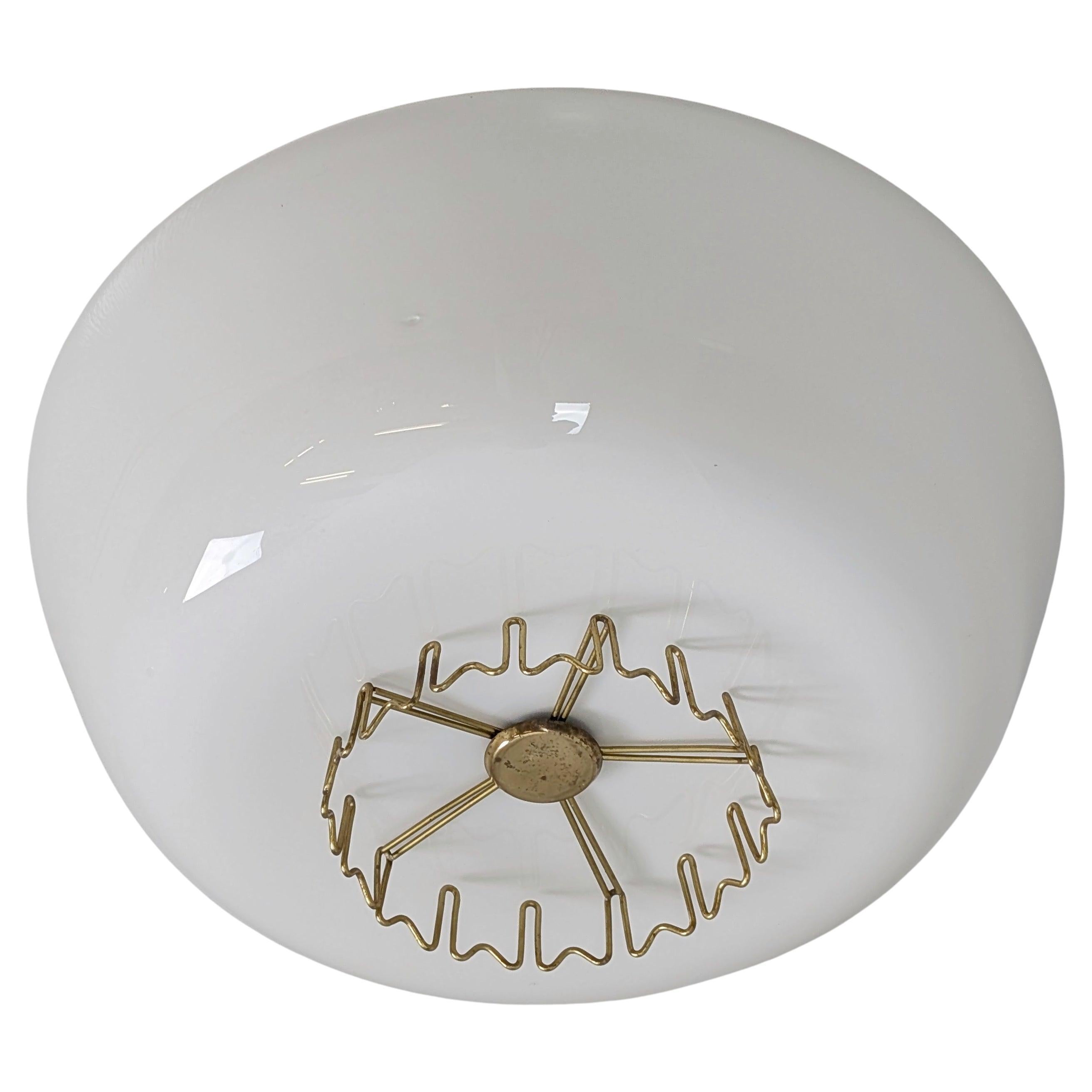 Lisa Johansson-Papé Empotrable de latón y opalina modelo 71-116, Orno Años 50