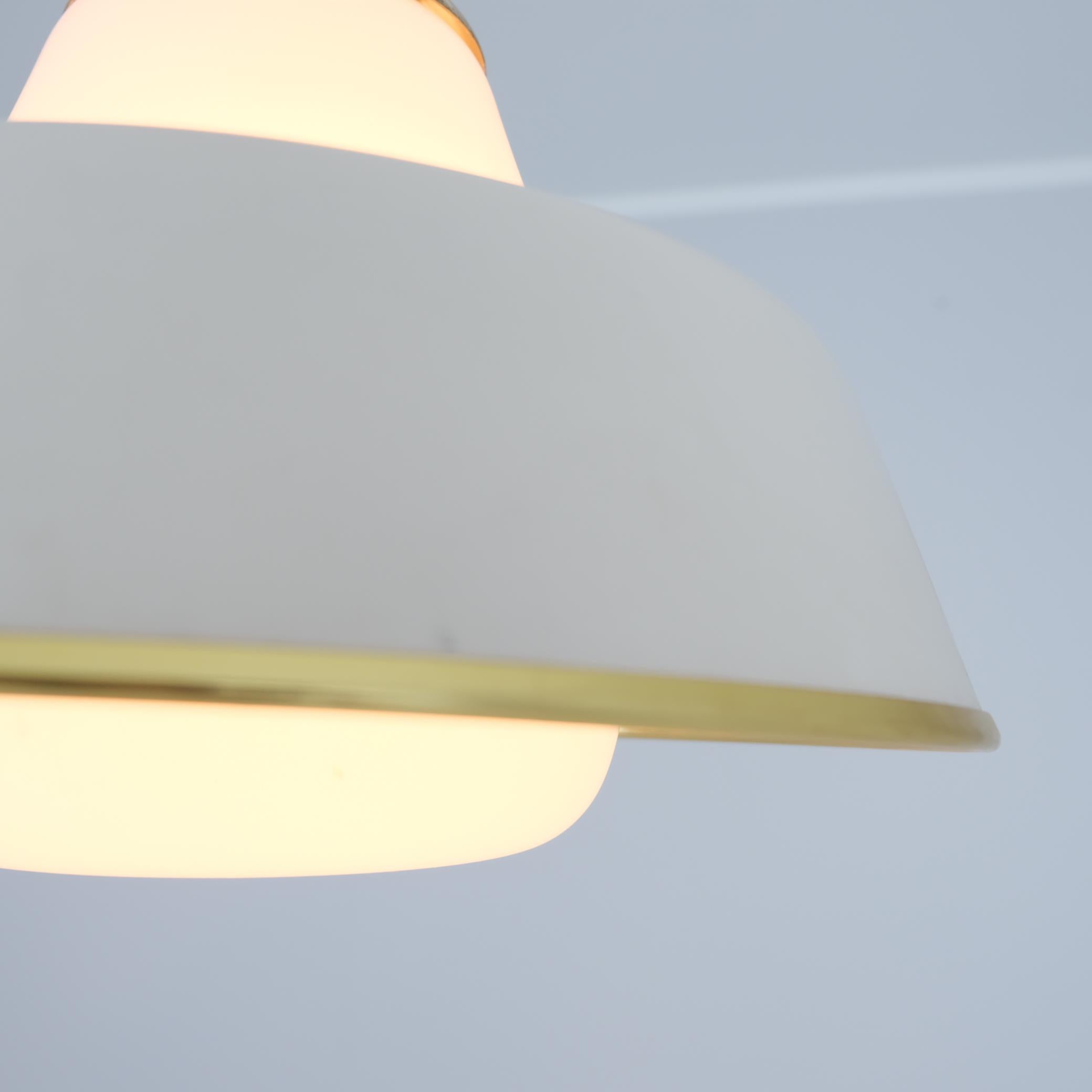Lisa Johansson-Papé Ciondolo da soffitto 61-347 Vetro, Ottone e Bianco, Orno 1950s in vendita 2