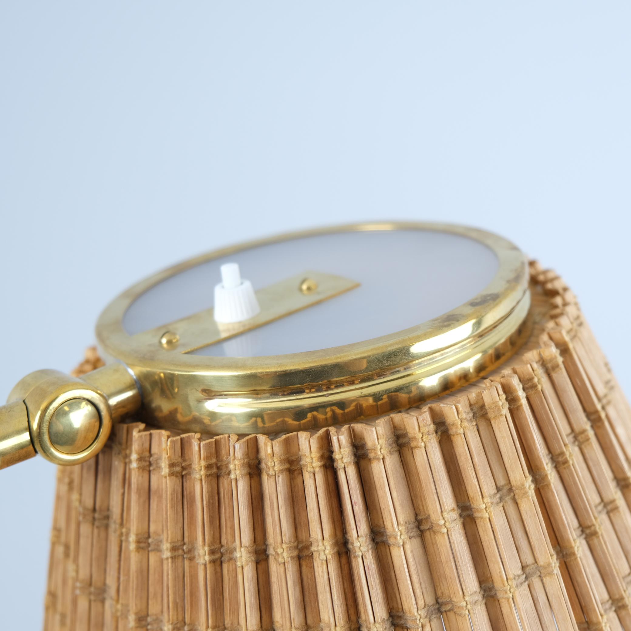 Lisa Johansson-Pape, Floor Lamp Model 2063 in Brass & Rattan, Orno 1950s In Good Condition For Sale In Helsinki, FI