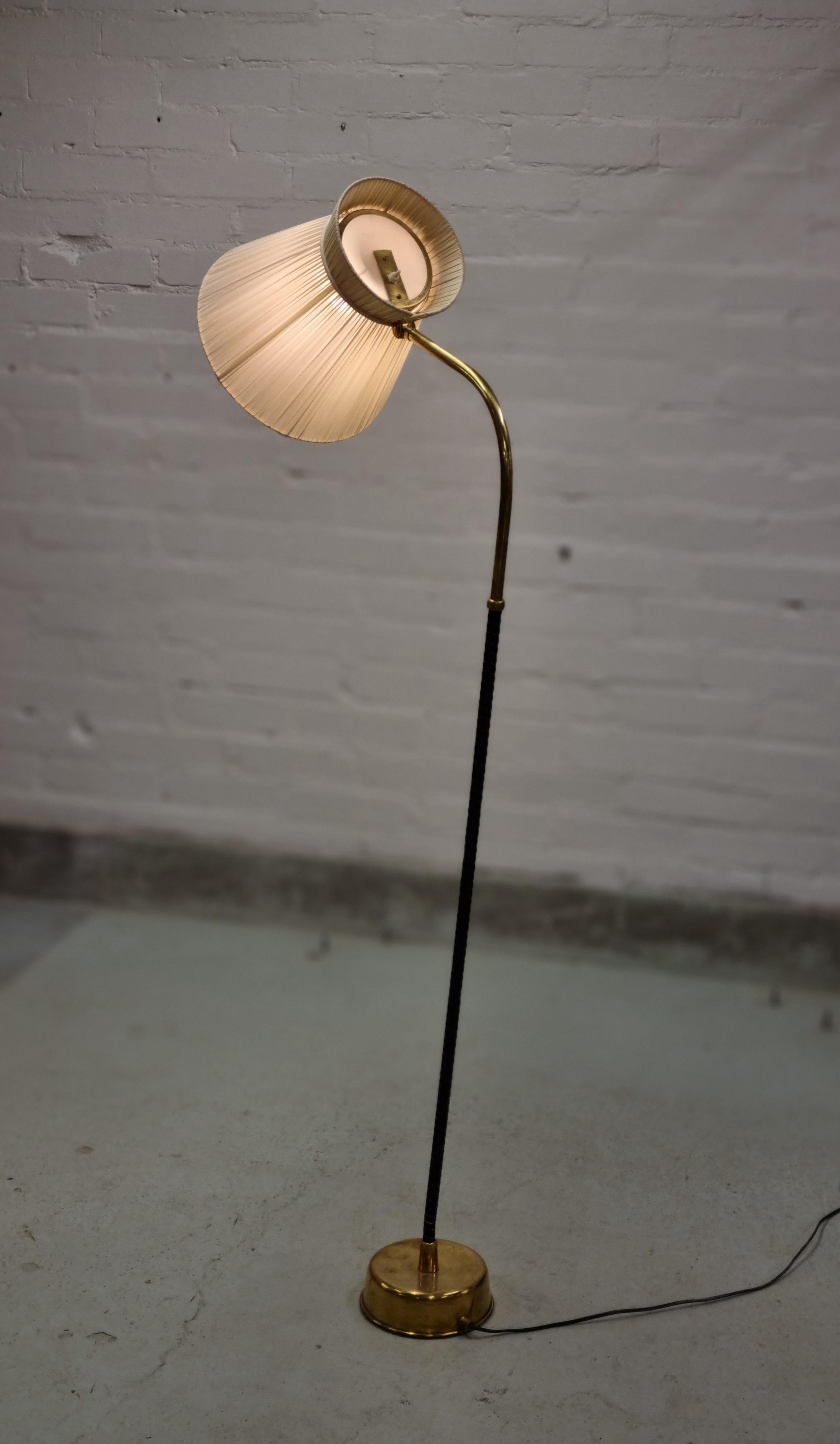 Scandinavian Modern Lisa Johansson-Pape, Floor Lamp Model 2063, Orno For Sale