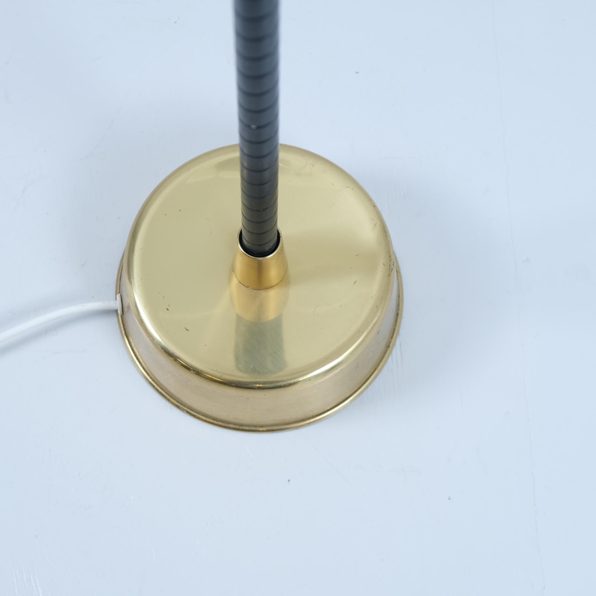 Lisa Johansson-Papé Ihanne Floor Lamp, Brass White Shade & Black Wrap Orno 1960s In Good Condition For Sale In Helsinki, FI