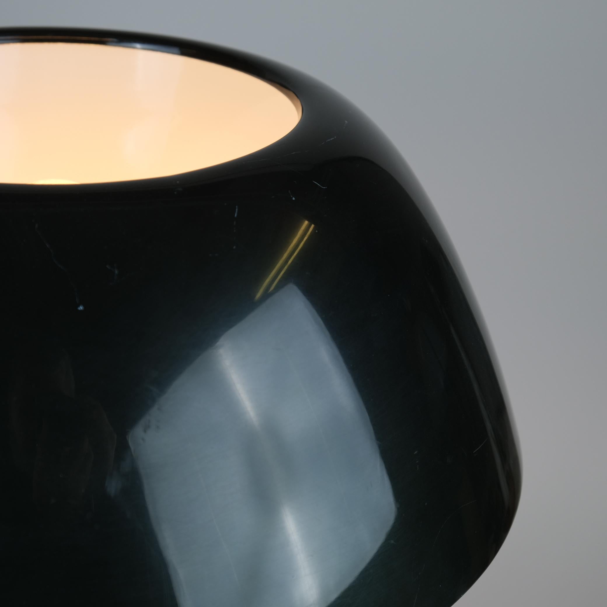 Mid-20th Century Lisa Johansson-Pape Ìhanne` Table Lamp in Green, Brass & Leather, Orno 1950s For Sale