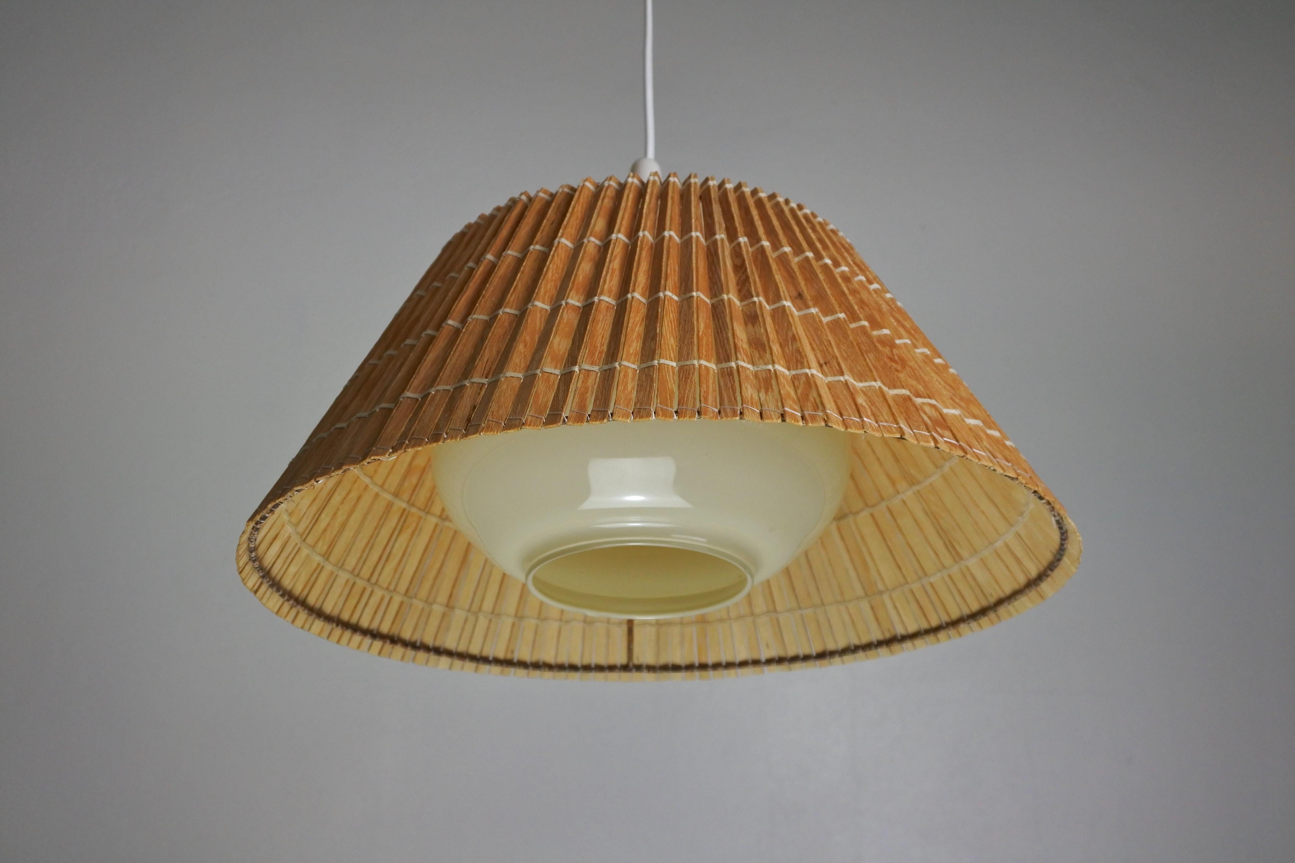 Lisa Johansson Pape & Orno Glass Pendant Light Model 982, Finland 1950s 4