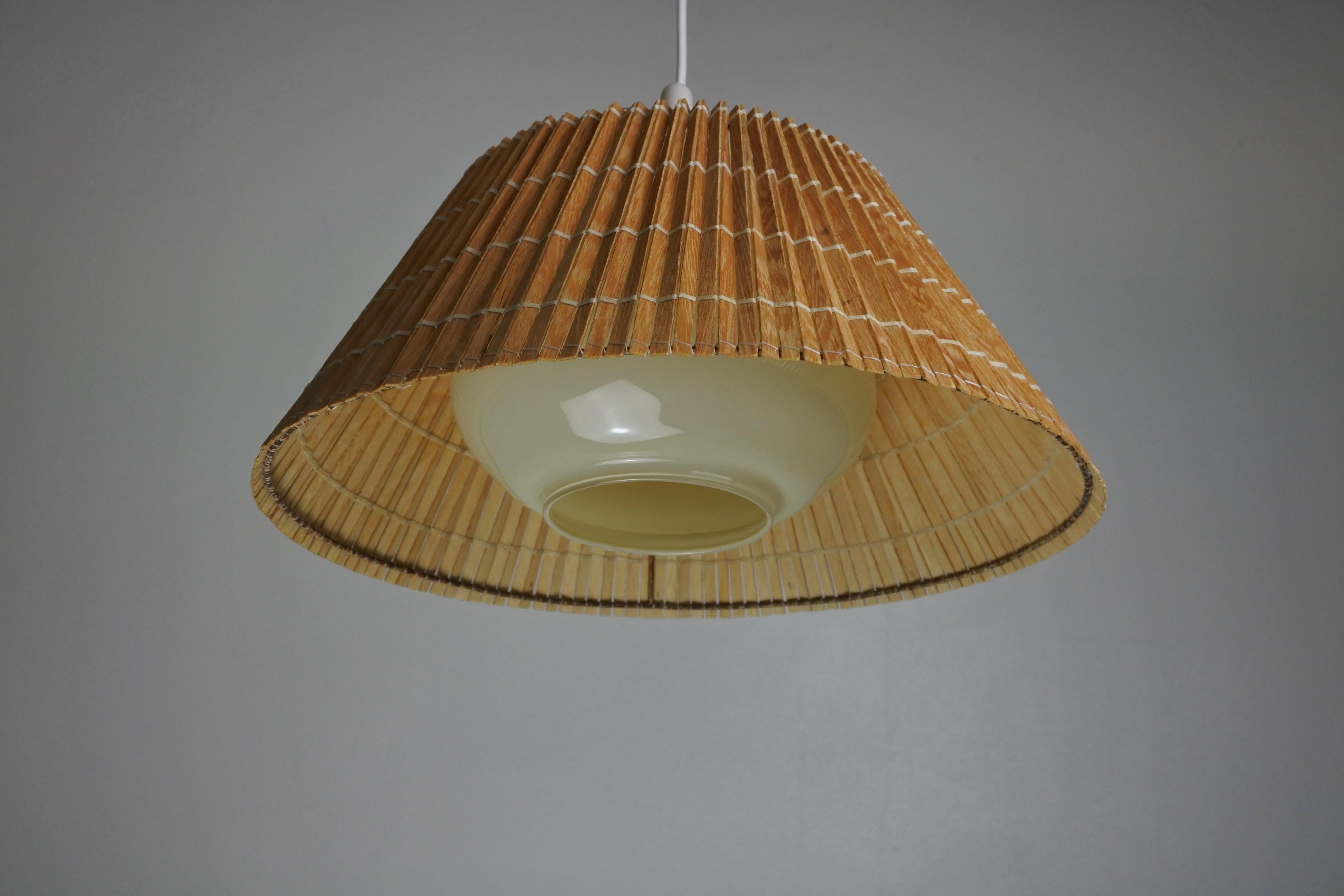 Lisa Johansson Pape & Orno Glass Pendant Light Model 982, Finland 1950s 1