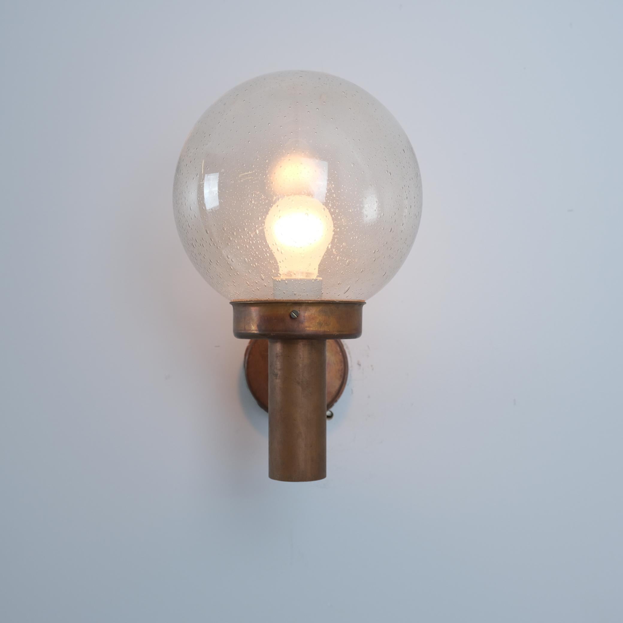 Scandinavian Modern Lisa Johansson-Papé Outdoor Wall Lamp 140-015 , in Copper and Glass, Orno 1950s For Sale