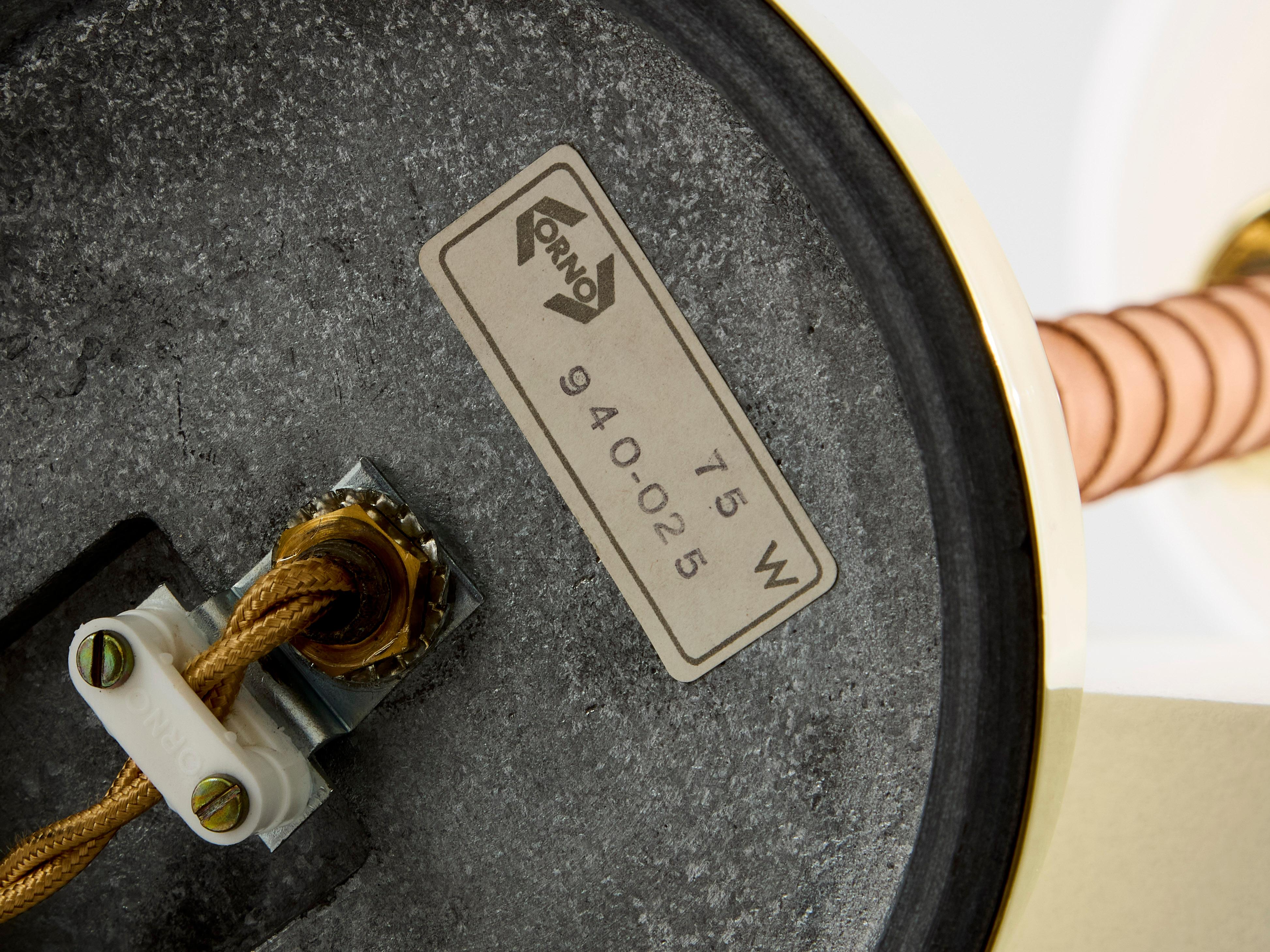 Lisa Johansson-Pape lámpara de mesa senator latón cuero 1950 en venta 5
