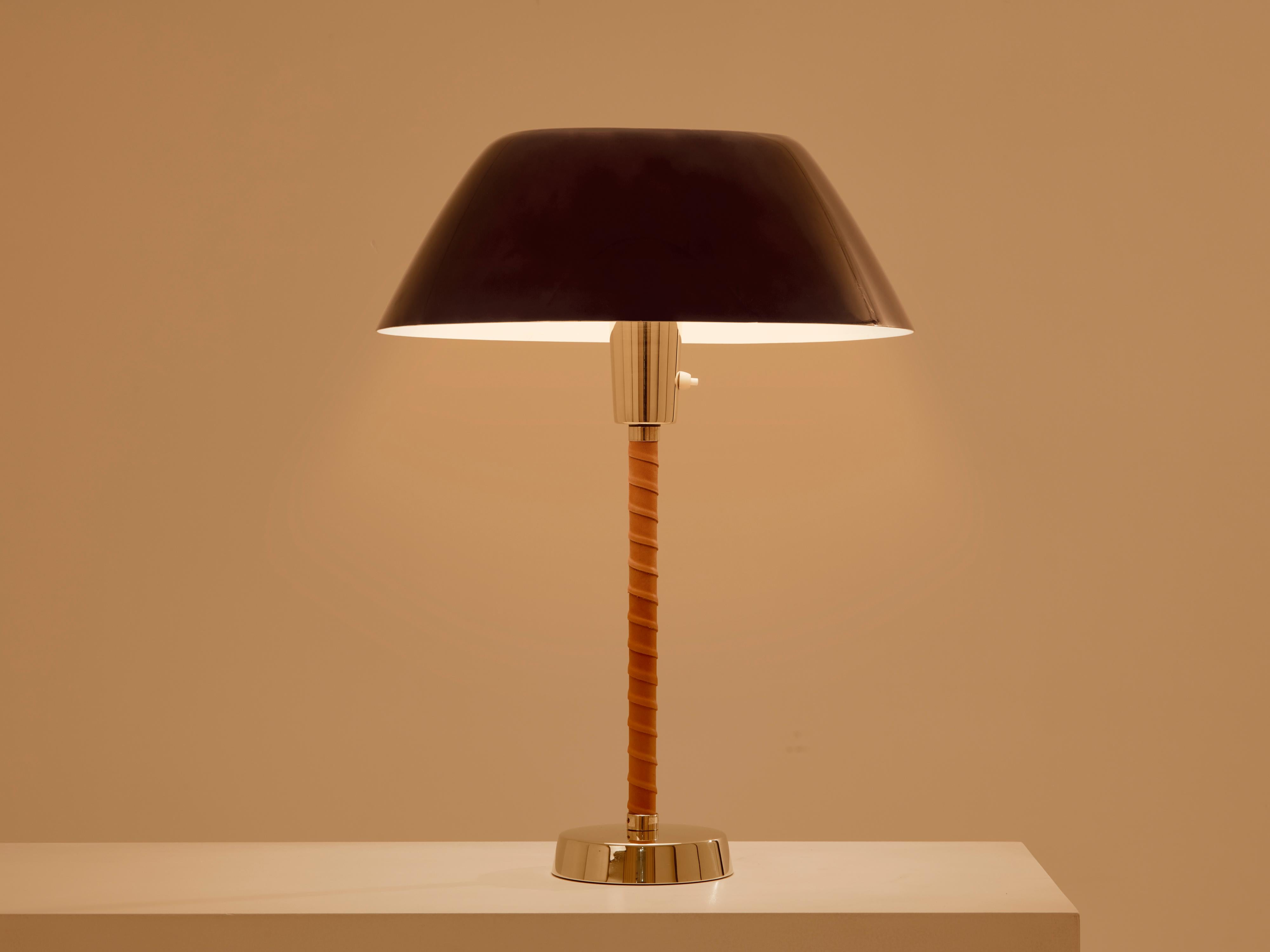 Lisa Johansson-Pape lámpara de mesa senator latón cuero 1950 Moderno de mediados de siglo en venta