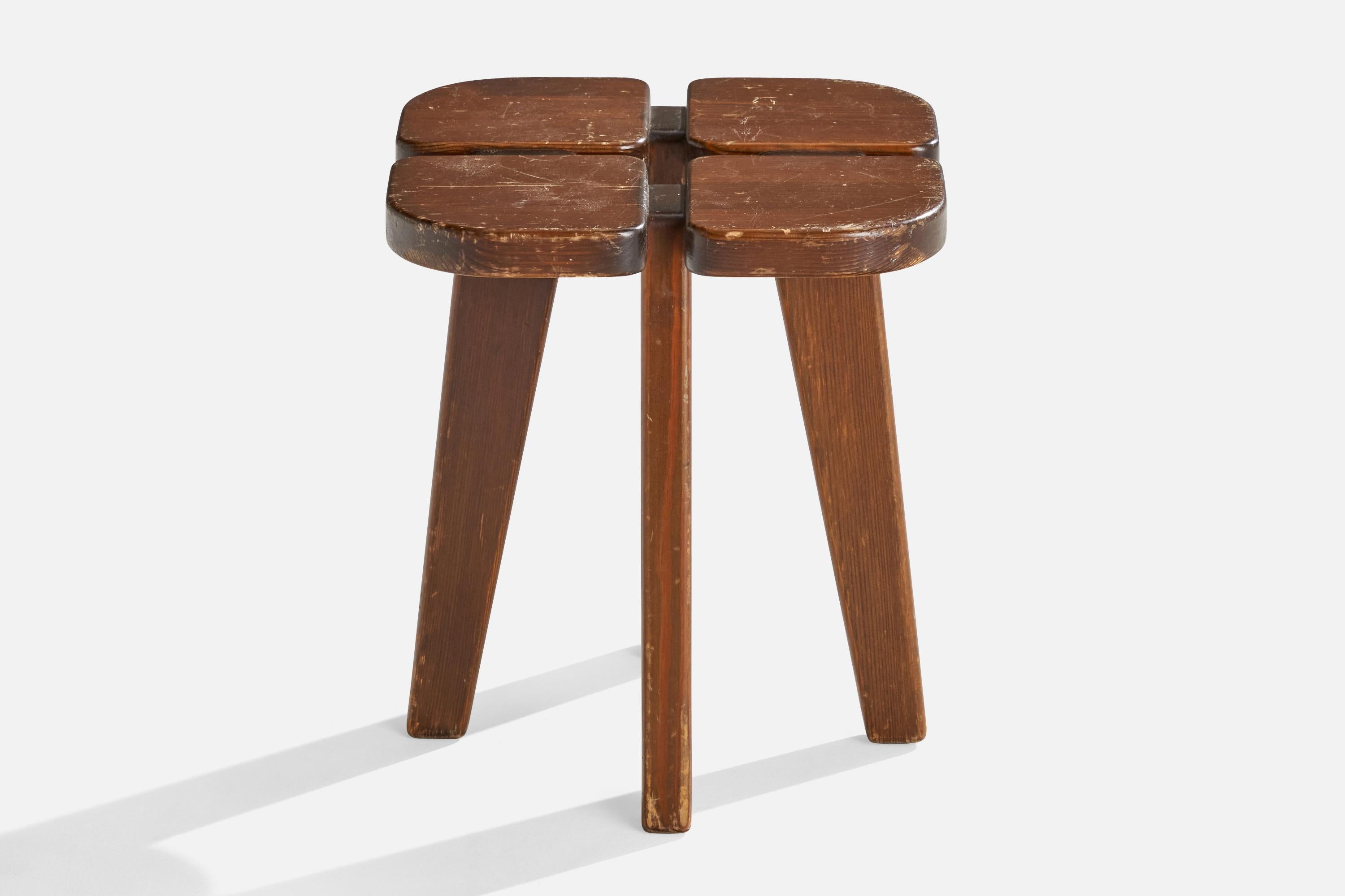 Lisa Johansson-Pape, Hocker, Kiefer, Finnland, 1950er Jahre (Skandinavische Moderne) im Angebot
