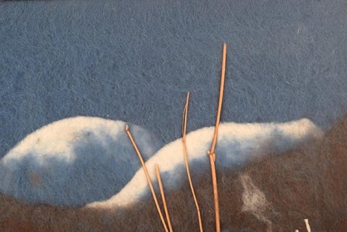 Lisa Johansson, Artista sueca, Lana sobre tabla, Paisaje modernista de montaña siglo XX en venta