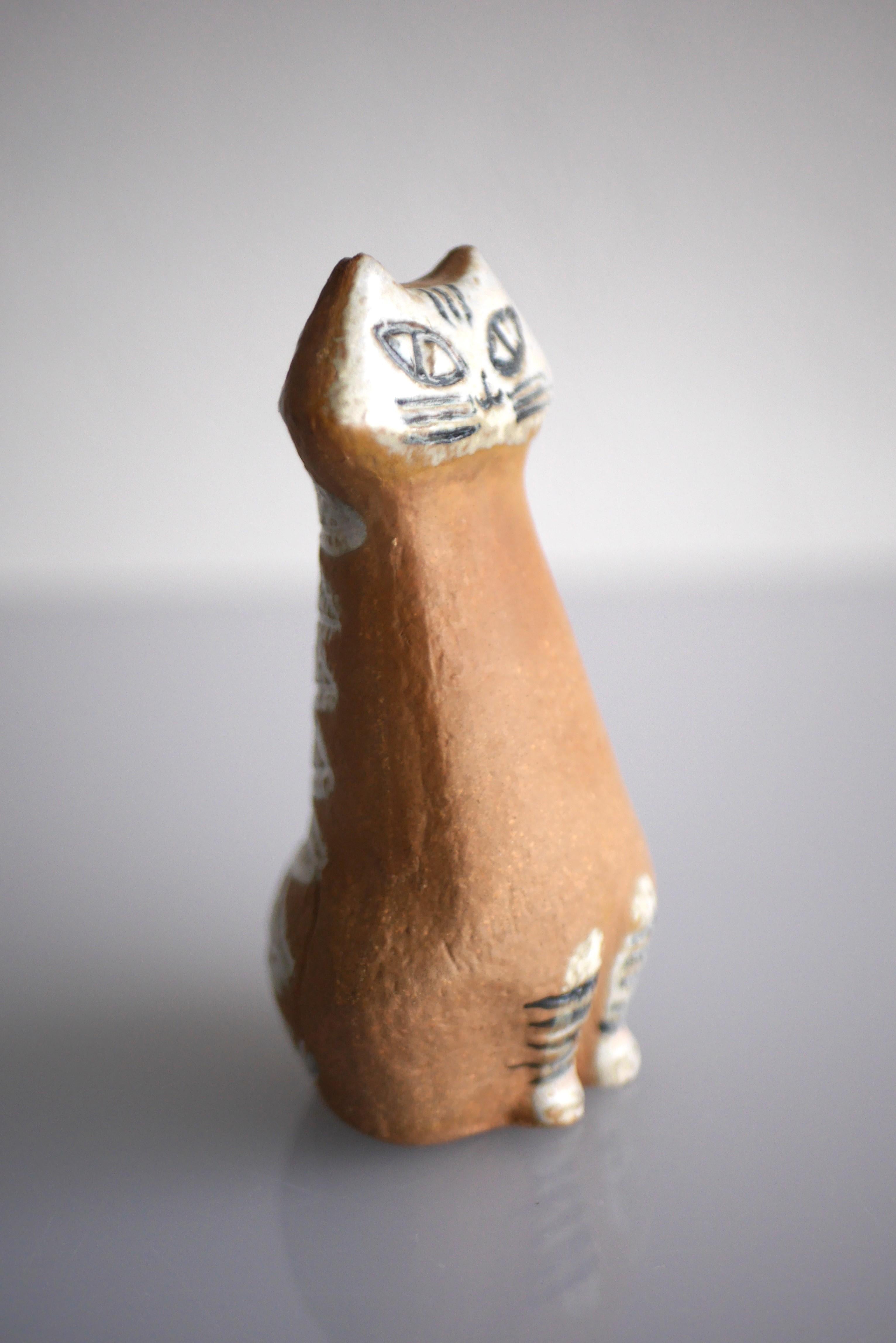 Ceramic Lisa Larson cat figurine from Lilla Zoo for Gustavsberg, Sweden.