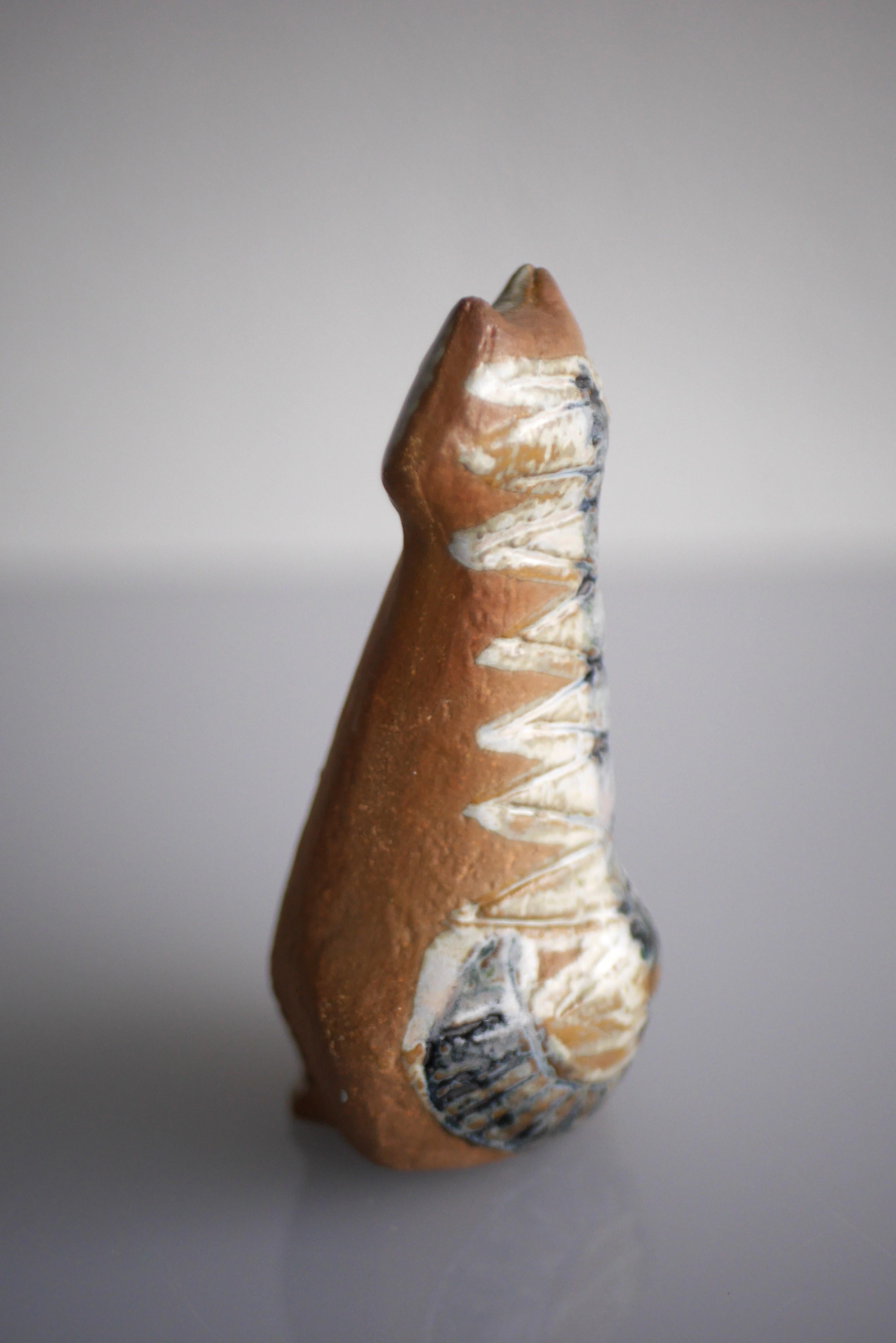 Swedish Lisa Larson cat figurine from Lilla Zoo for Gustavsberg, Sweden.