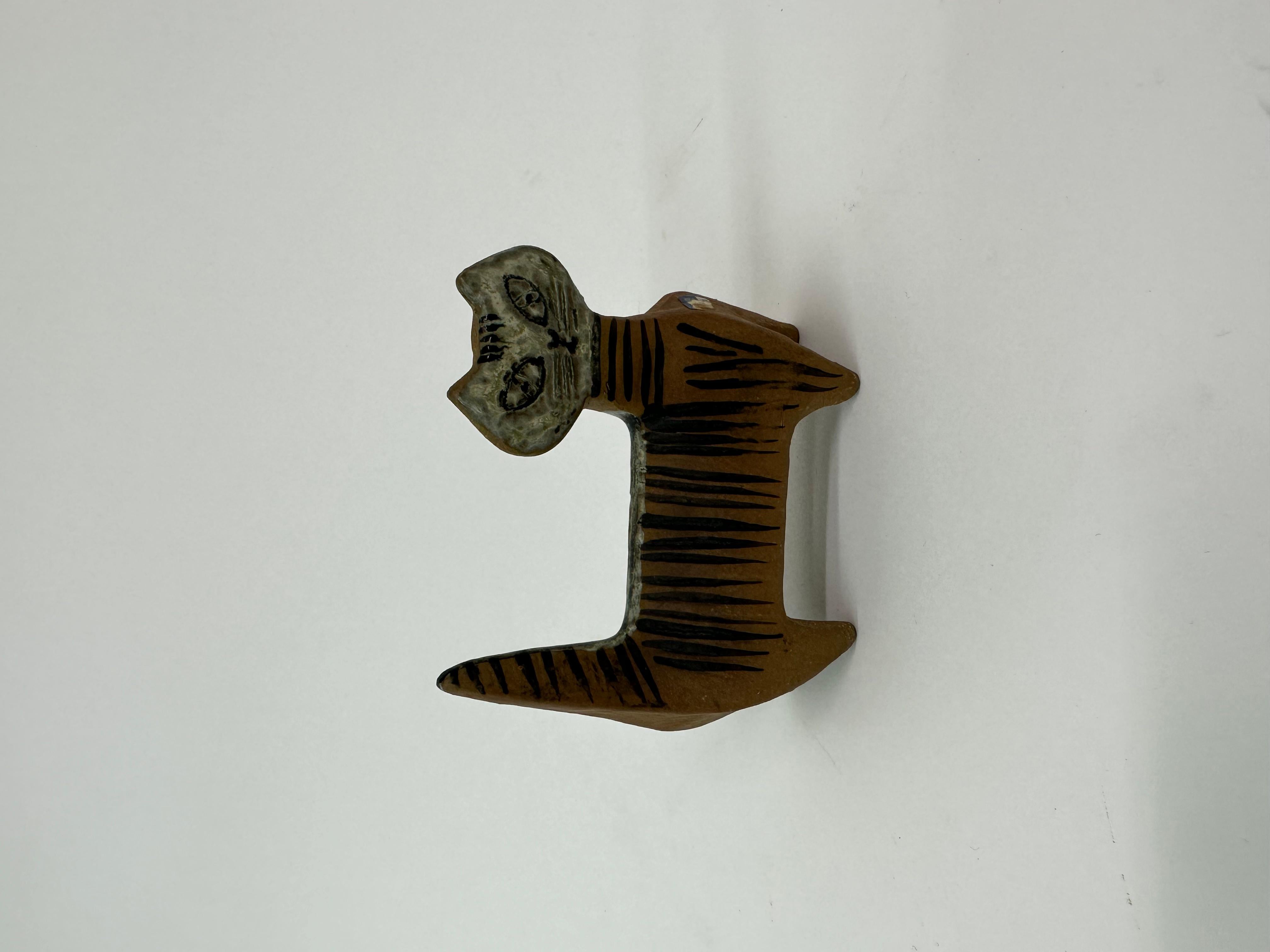 Lisa Larson Figurilla de cerámica de gato Gustavsberg, Suecia Sueco en venta