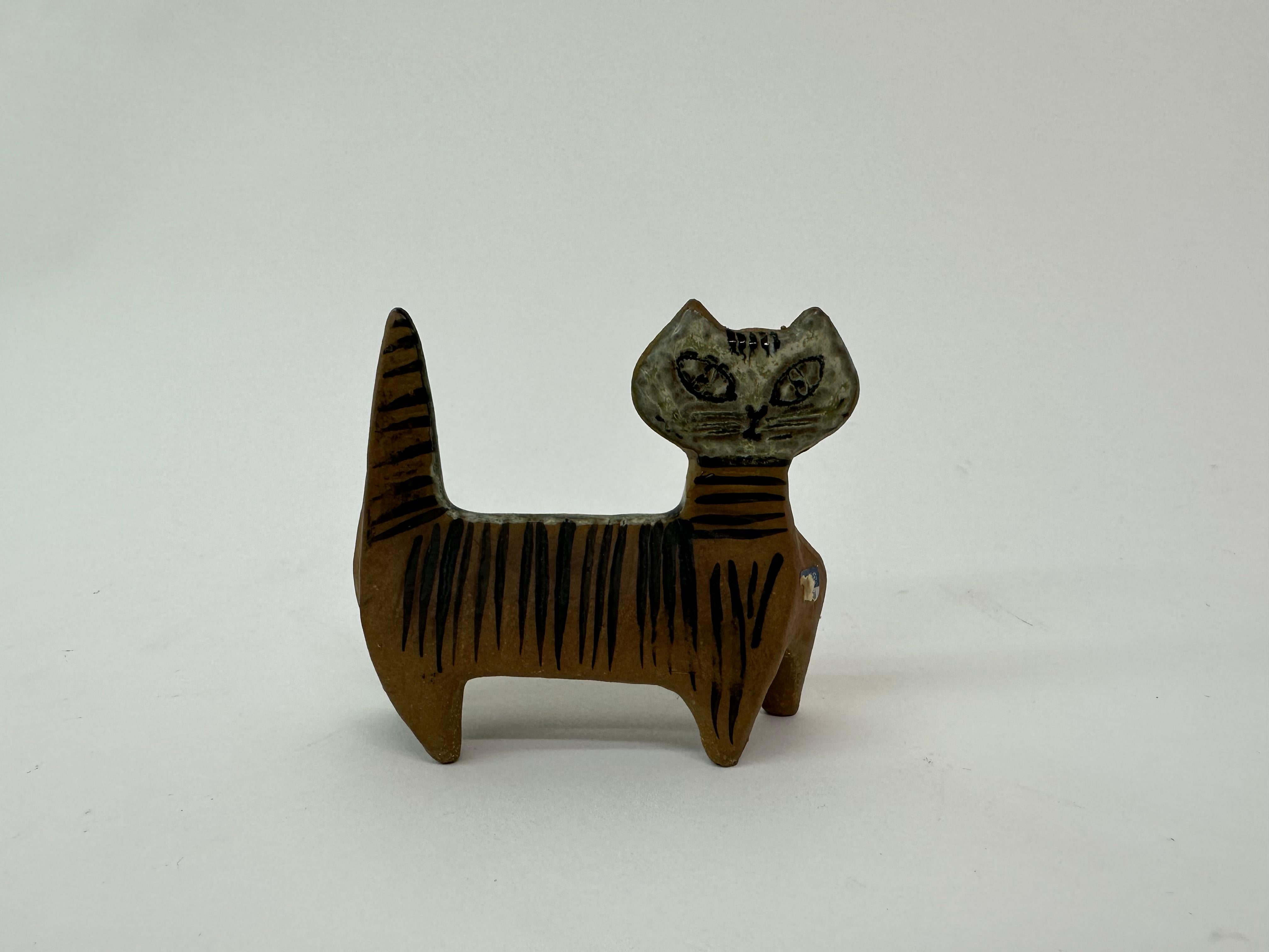 Swedish Lisa Larson Ceramic Cat Figurine Gustavsberg, Sweden For Sale