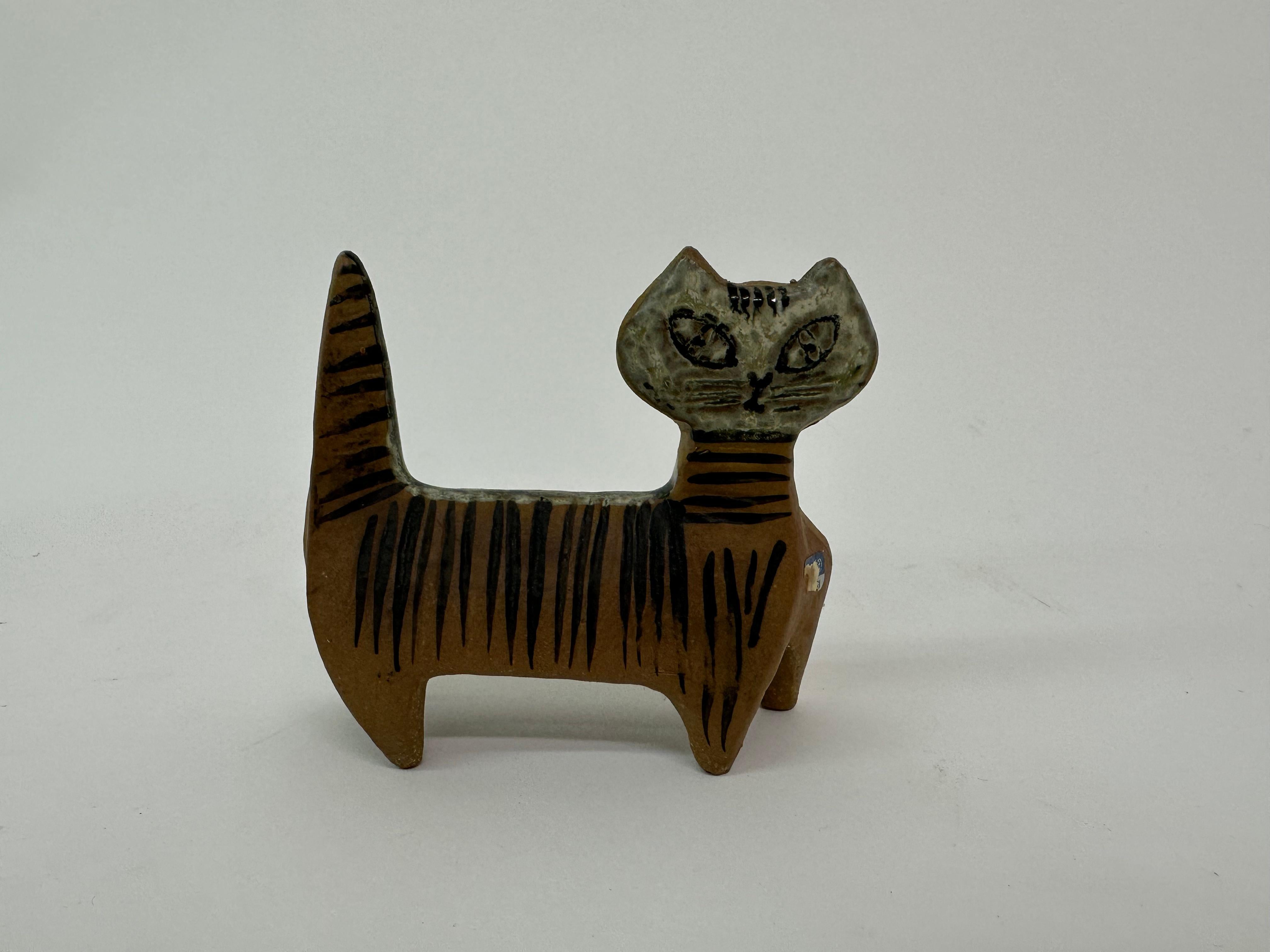 Lisa Larson Figurilla de cerámica de gato Gustavsberg, Suecia finales del siglo XX en venta