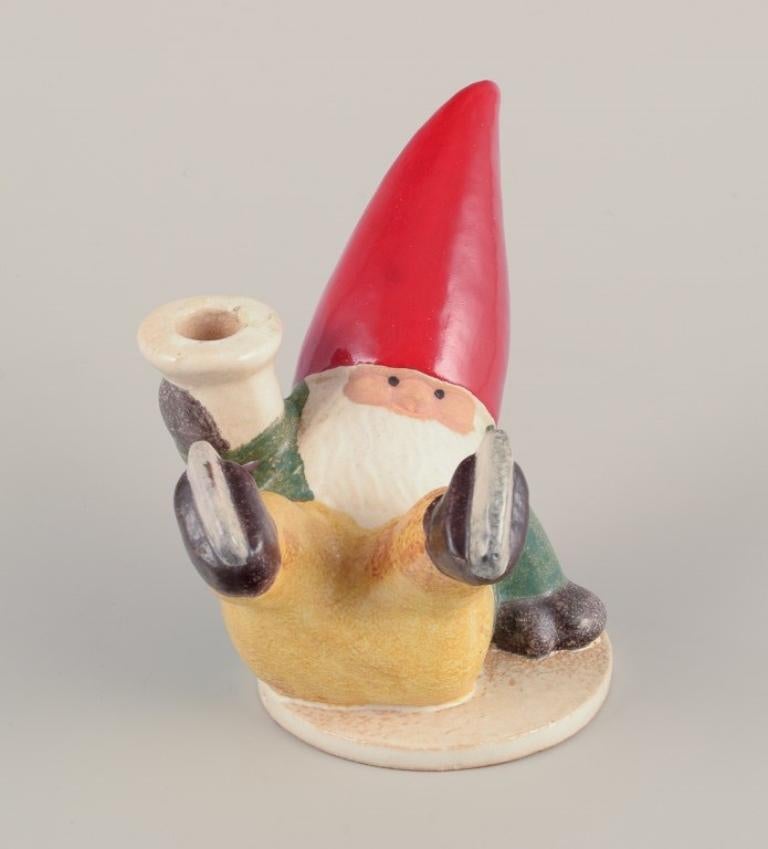 Lisa Larson for Gustavsberg.
Ceramic candlestick.
Elf on skates.
Late 20th century.
In perfect condition.
Signed.
Dimensions: W 13.0 cm x H 10.5 cm.