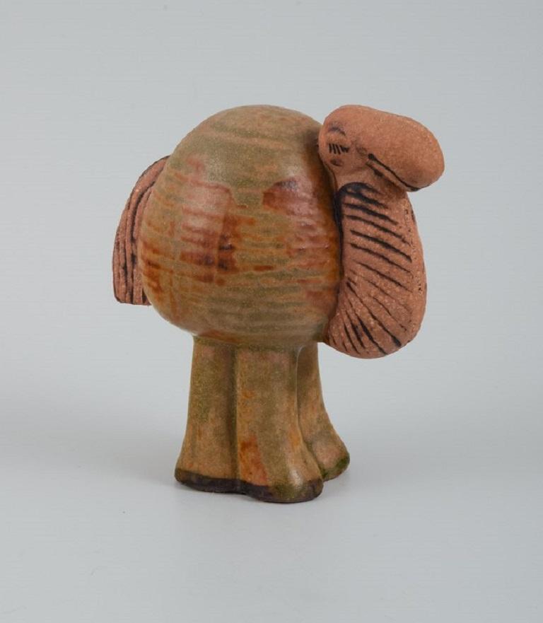 Lisa Larson für Gustavsberg, Dromedar aus Keramik.
Aus der Serie Stora Zoo 1960-68.
Maße: 10,5 cm. x 9,5 cm.
In perfektem Zustand.