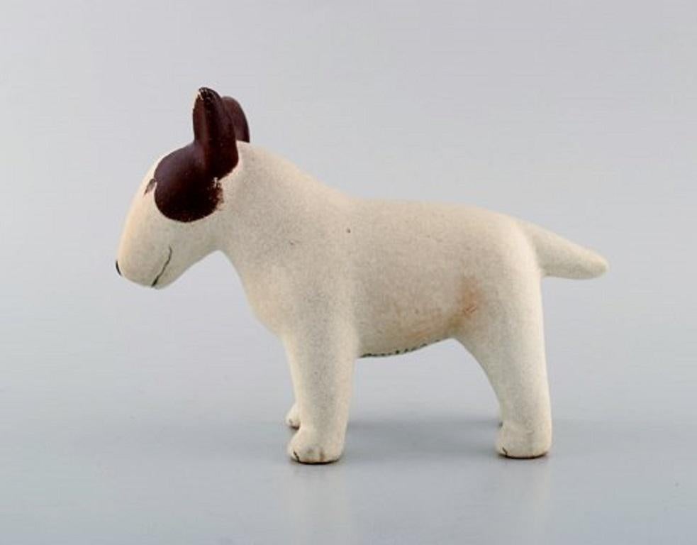 Lisa Larson for Gustavsberg. English bull terrier in glazed stoneware. 1970's.
In very good condition.
Stamped.
Measures: 19 x 12.5 cm.