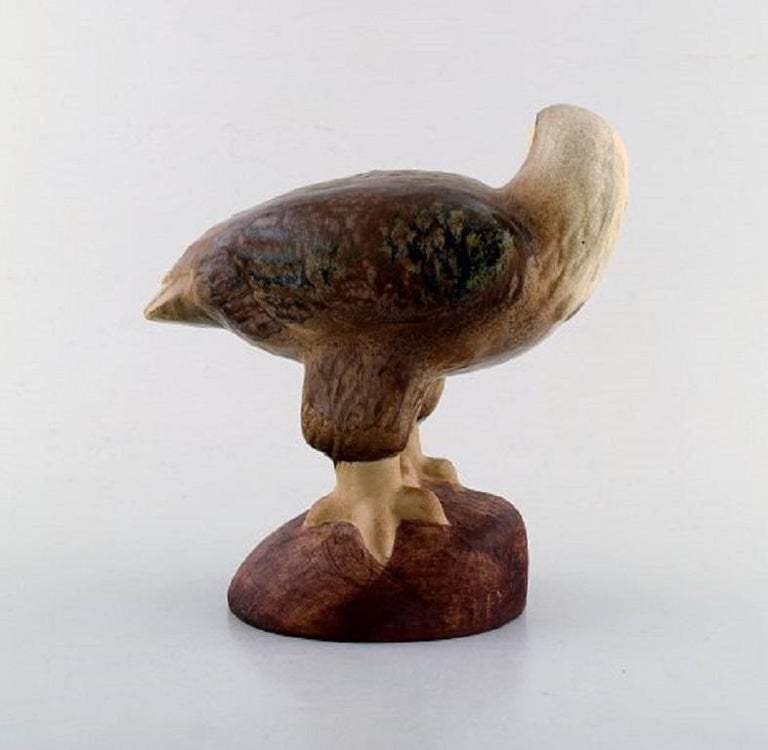 Scandinavian Modern Lisa Larson for Gustavsberg, Figure in Glazed Ceramics, Eagle, Mid-20th Century For Sale