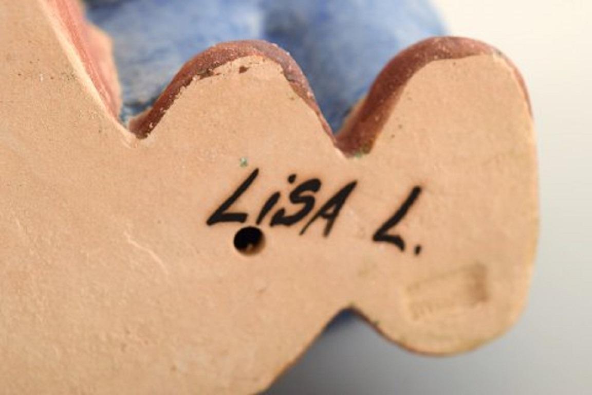 Céramique Lisa Larson pour Gustavsberg, figurine rare en céramique émaillée, garçon avec sac en vente