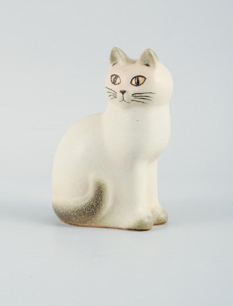 Lisa Larson für K-Studio/Gustavsberg, Katze aus glasierter Keramik, Ende 1900er Jahre (Skandinavische Moderne)