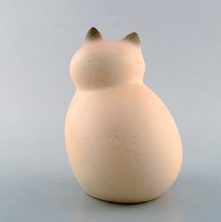 Lisa Larson for K-Studion / Gustavsberg, Cat in Glazed Ceramics, 20th Century In Good Condition In Copenhagen, DK