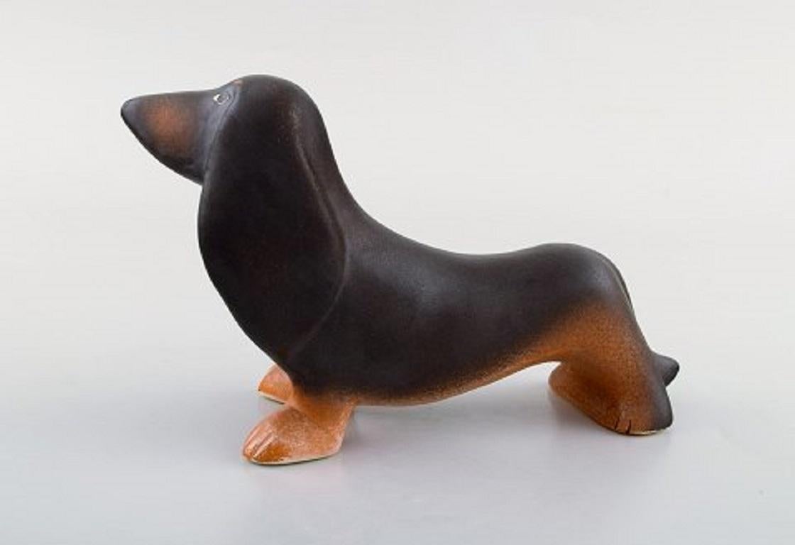Lisa Larson for K-Studion / Gustavsberg. Dog in glazed ceramics, late 20th century.
Measures: 18 x 11 cm.
In very good condition.
Stamped.