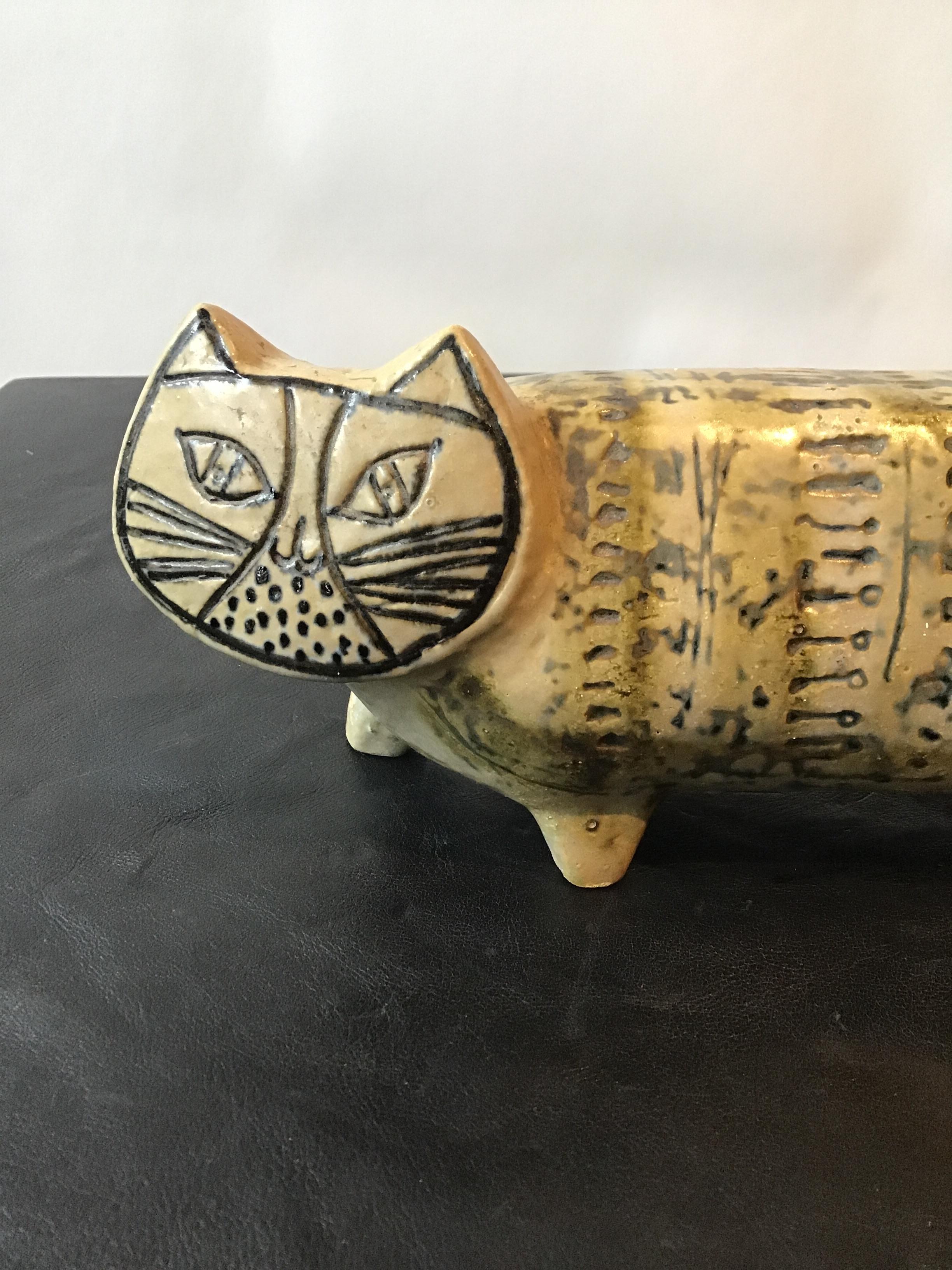 Lisa Larson Large Ceramic Cat In Good Condition In Tarrytown, NY